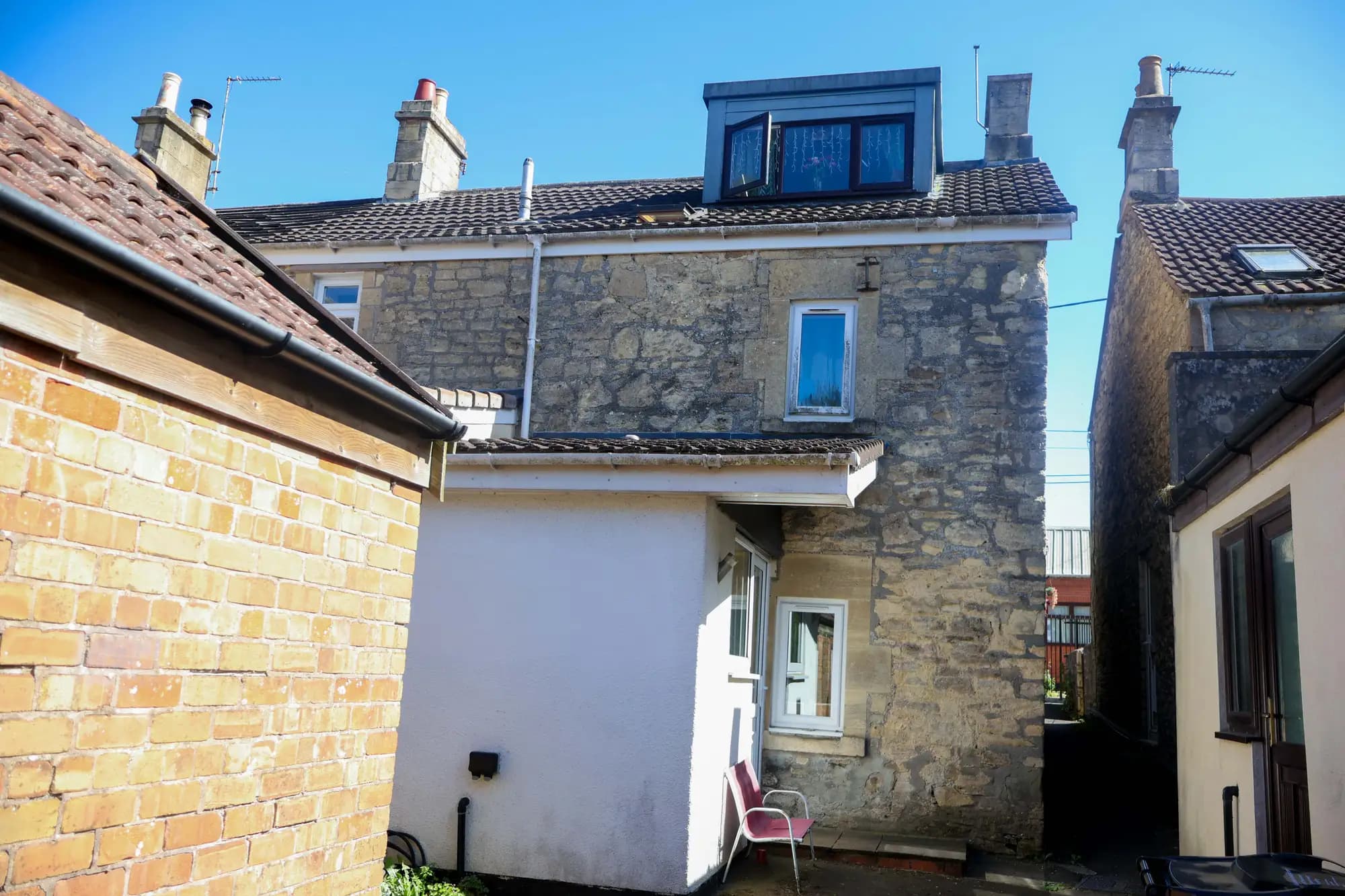 property photo 18 of 18
