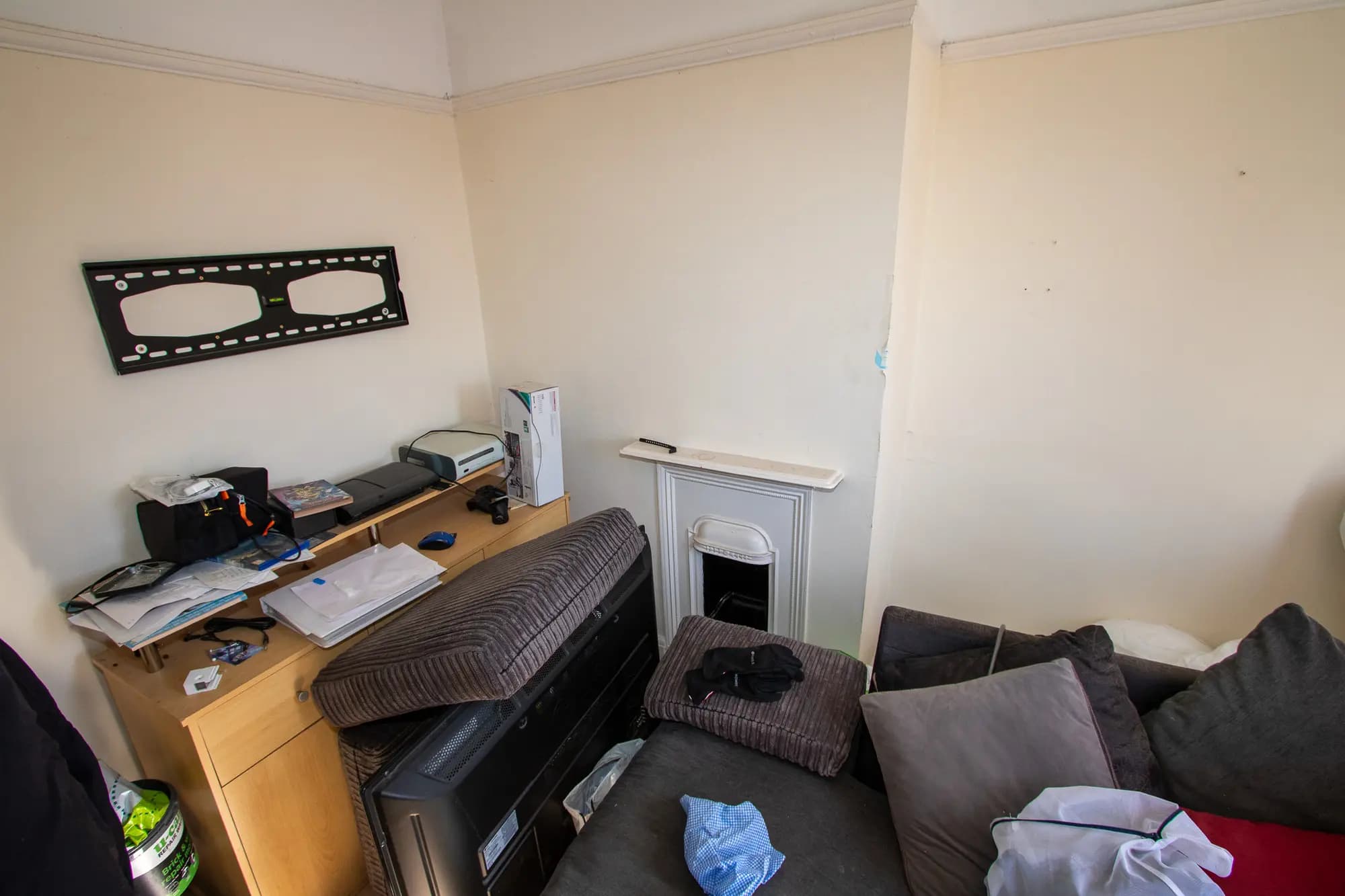 property photo 14 of 18