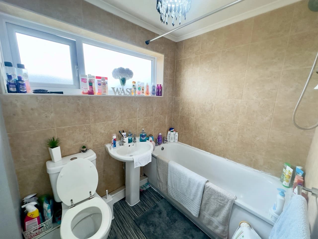 property photo 9 of 20