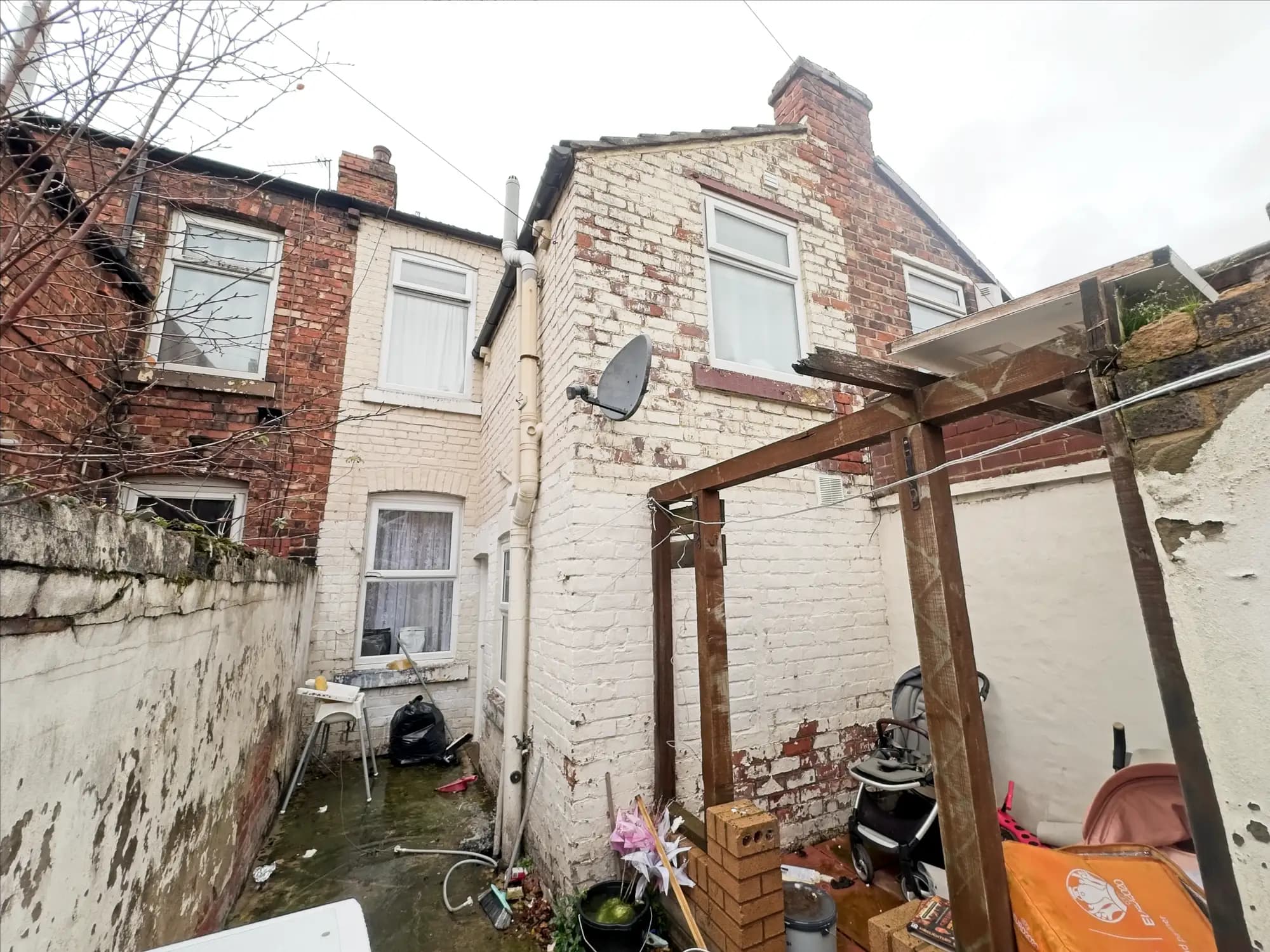 property photo 20 of 24