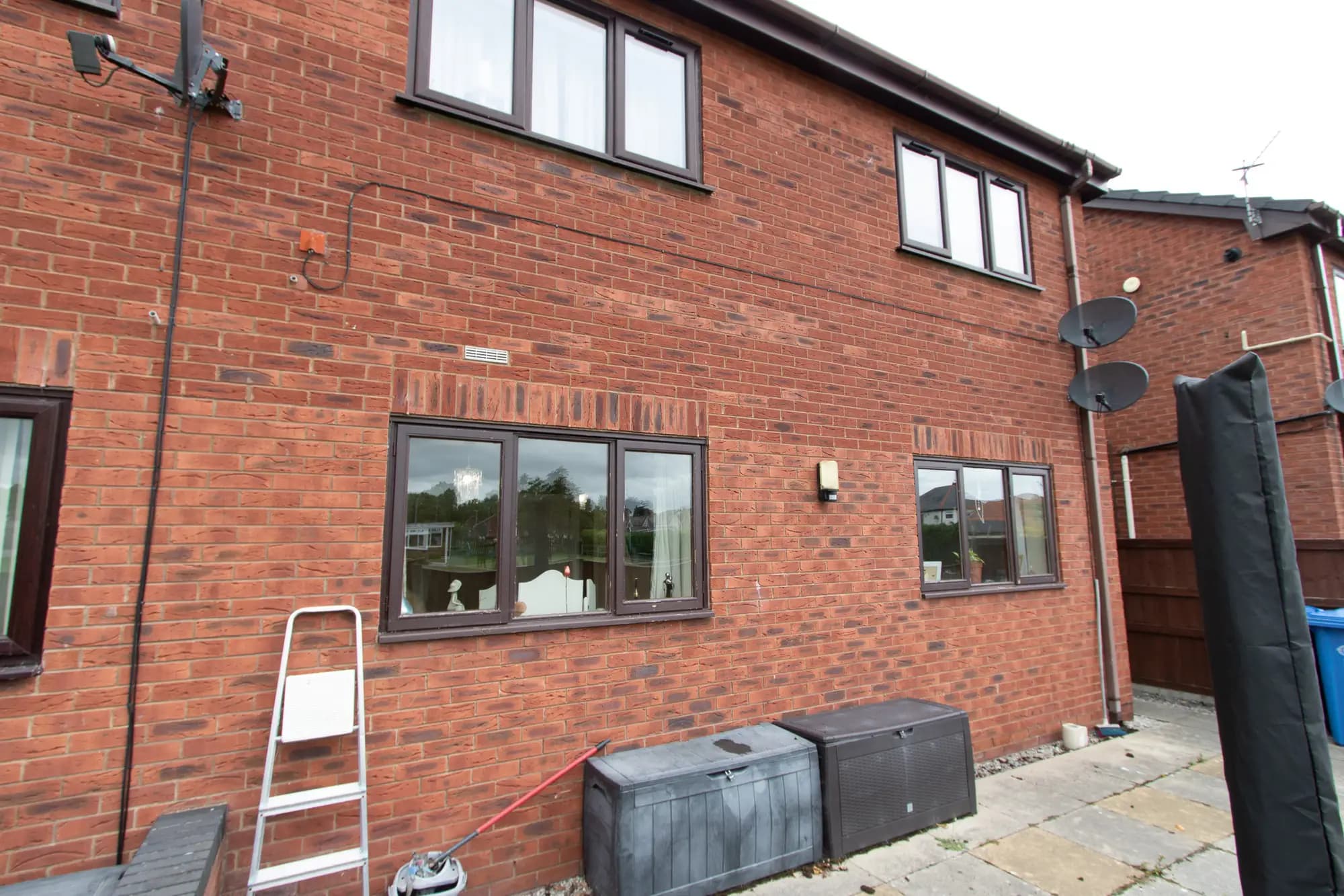 property photo 12 of 12