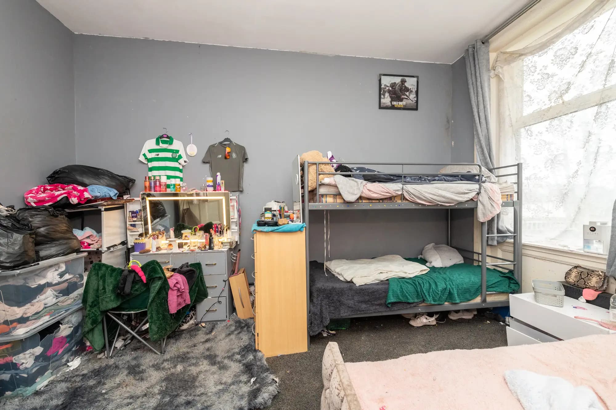 property photo 11 of 30