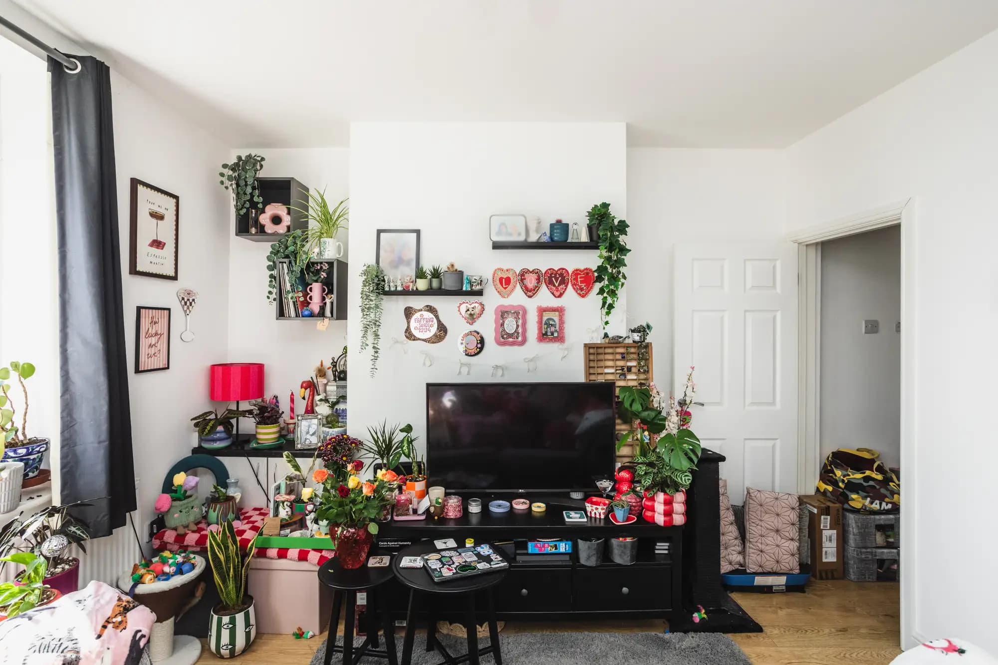 property photo 4 of 17