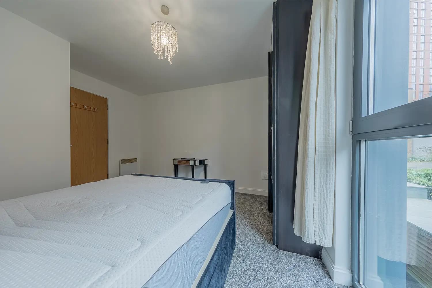 property photo 13 of 15