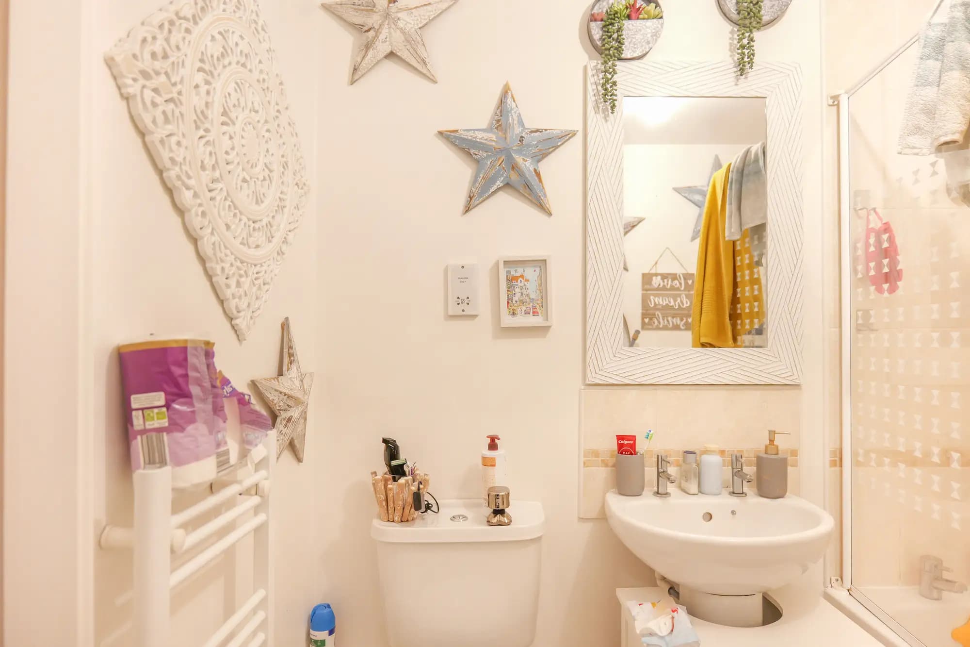 property photo 7 of 19