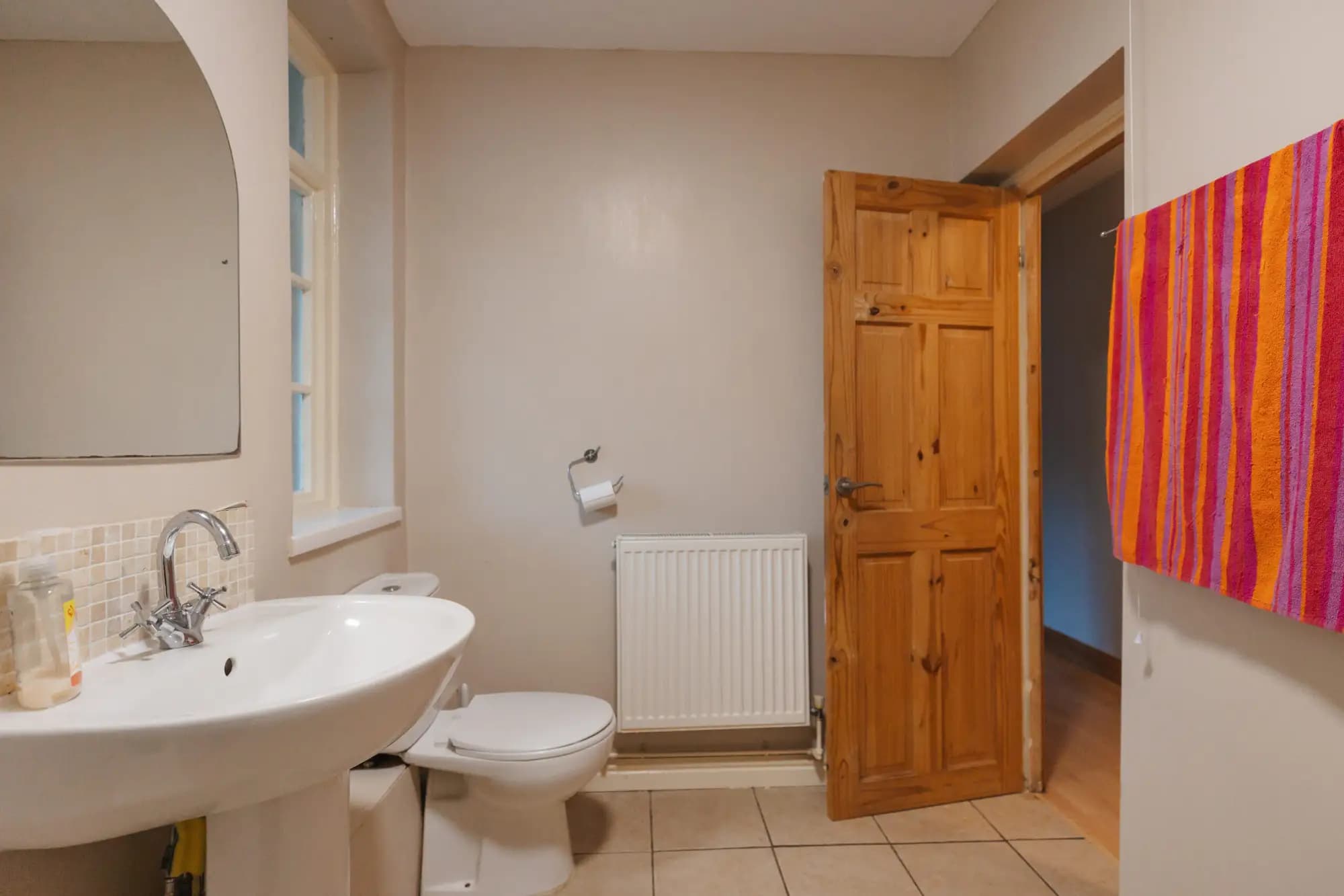 property photo 11 of 20