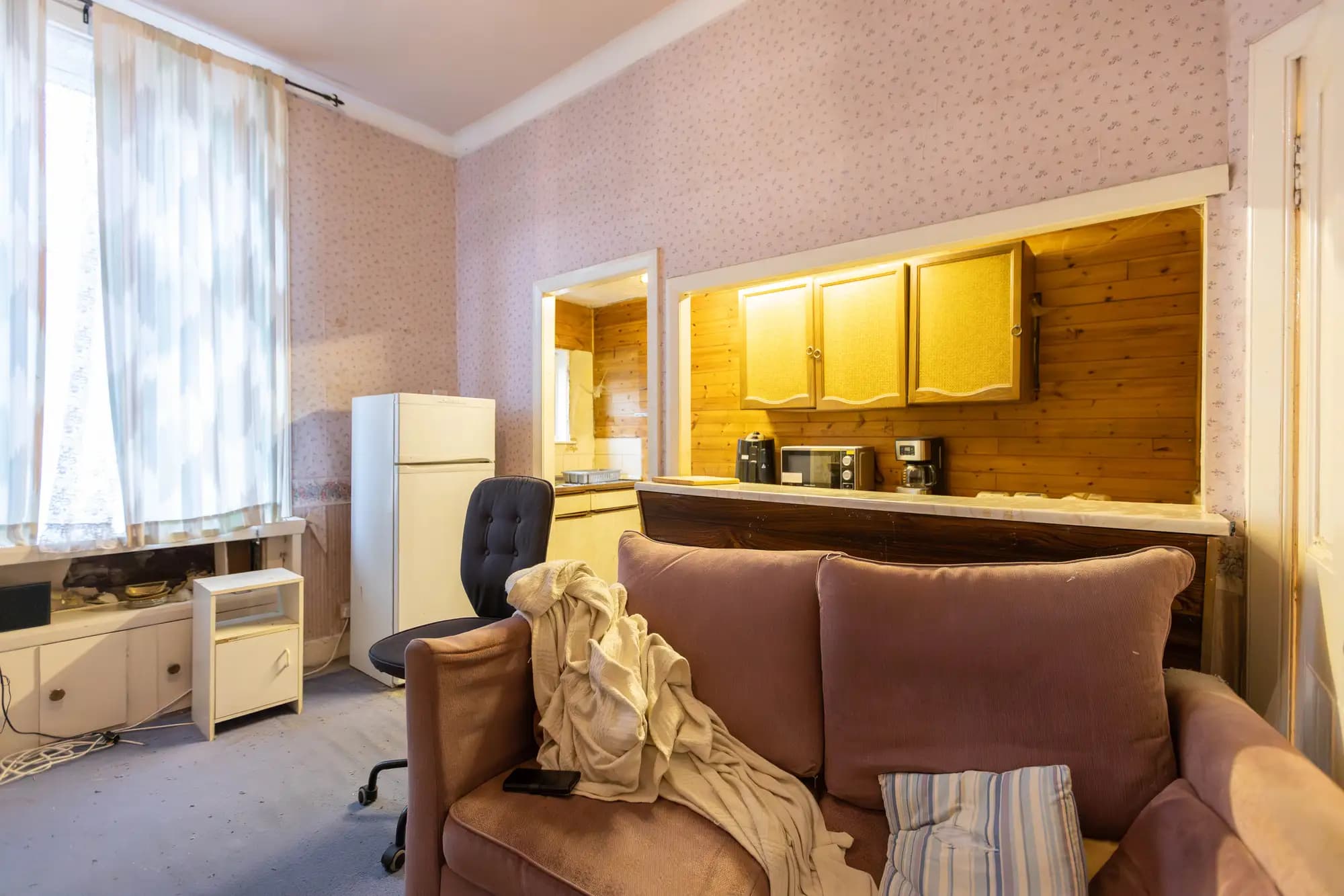 property photo 4 of 21