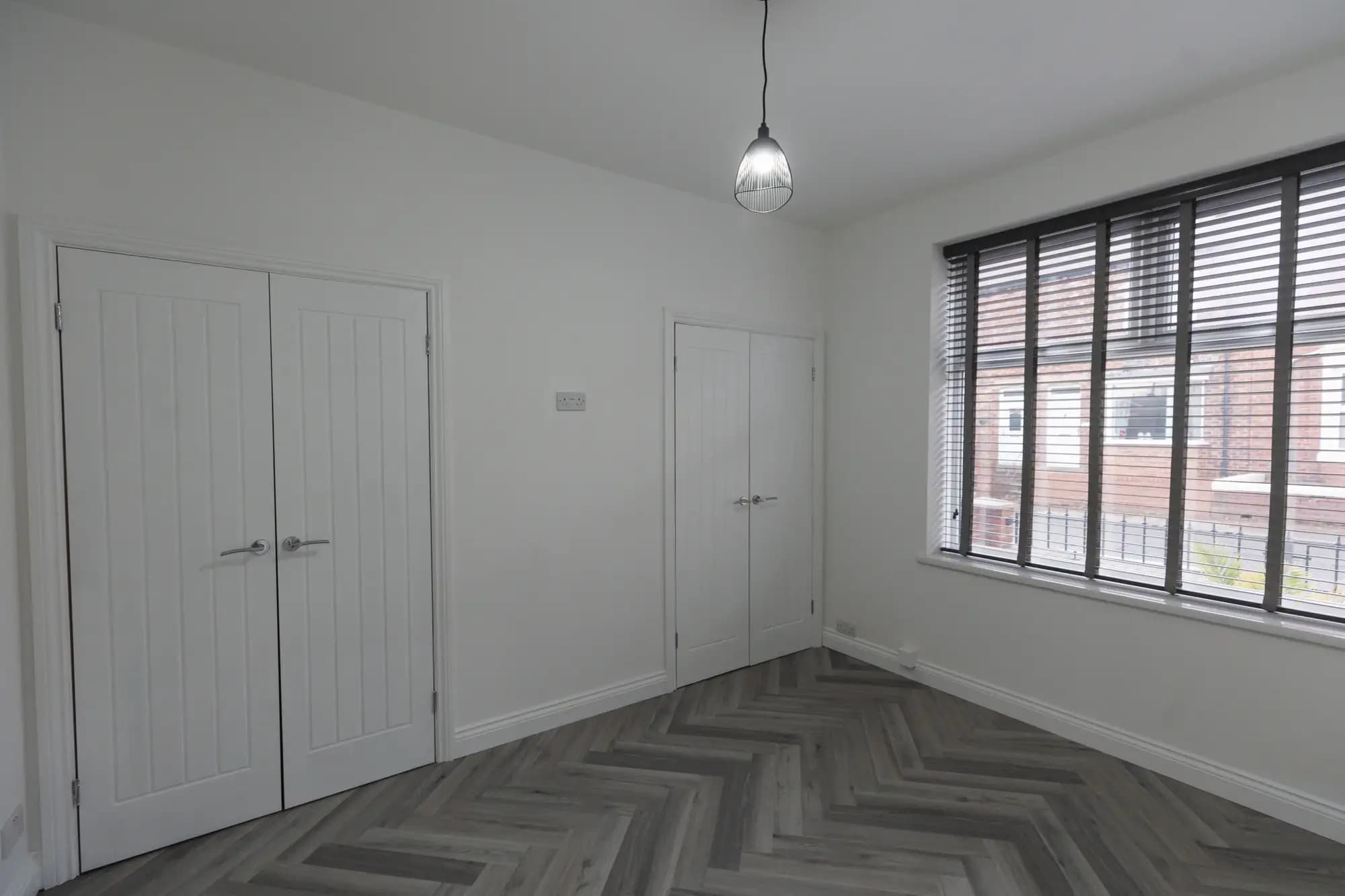 property photo 16 of 30