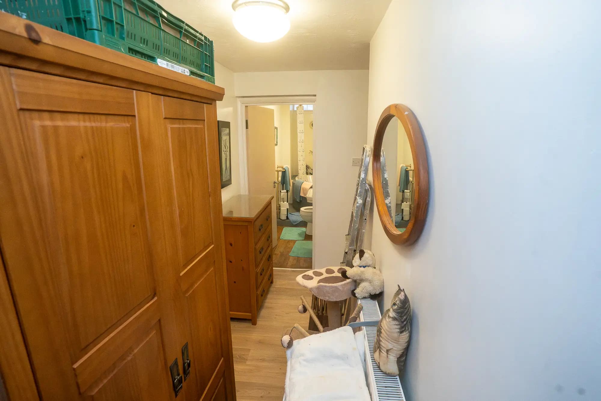 property photo 21 of 28