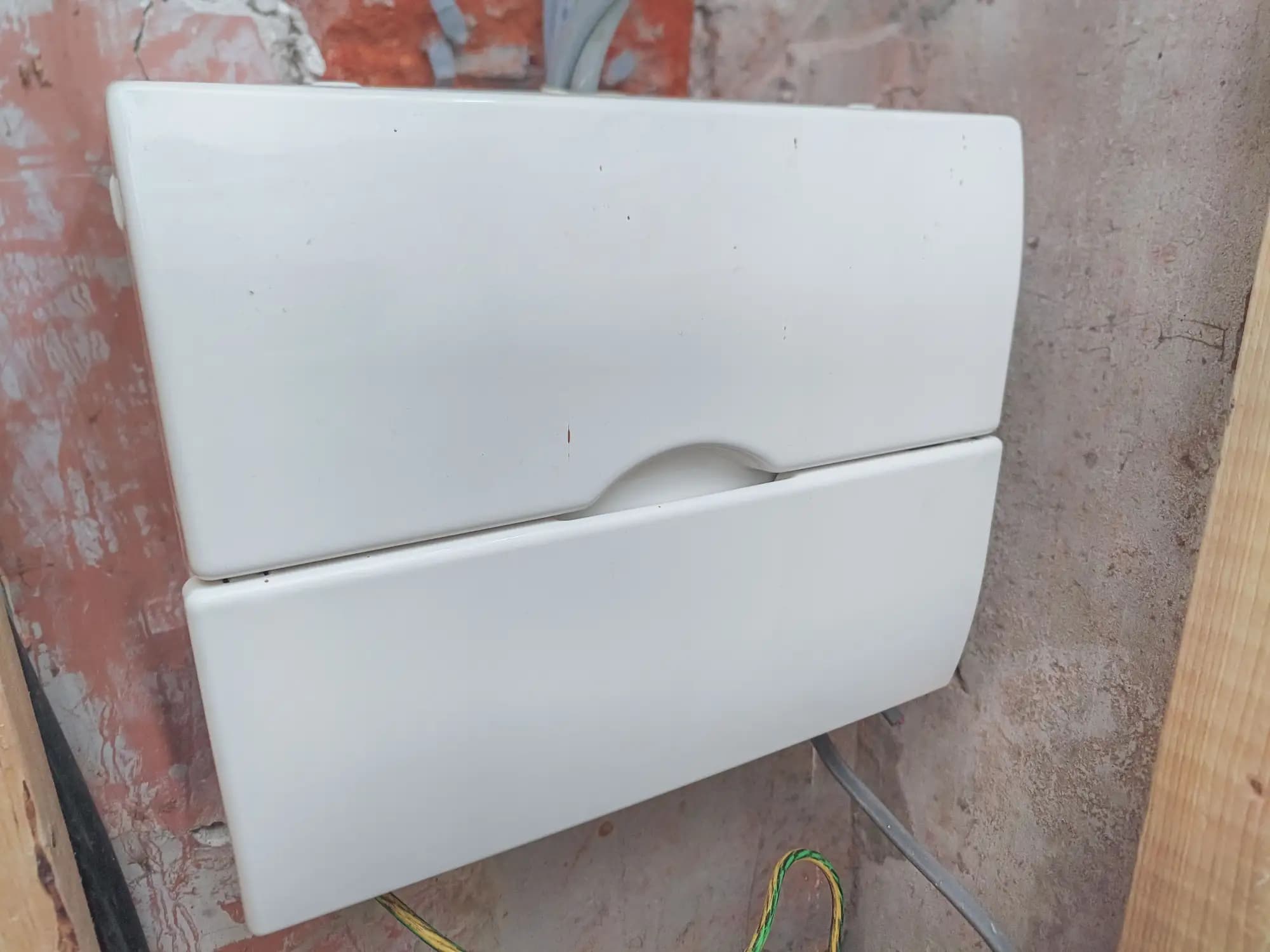 property photo 13 of 15