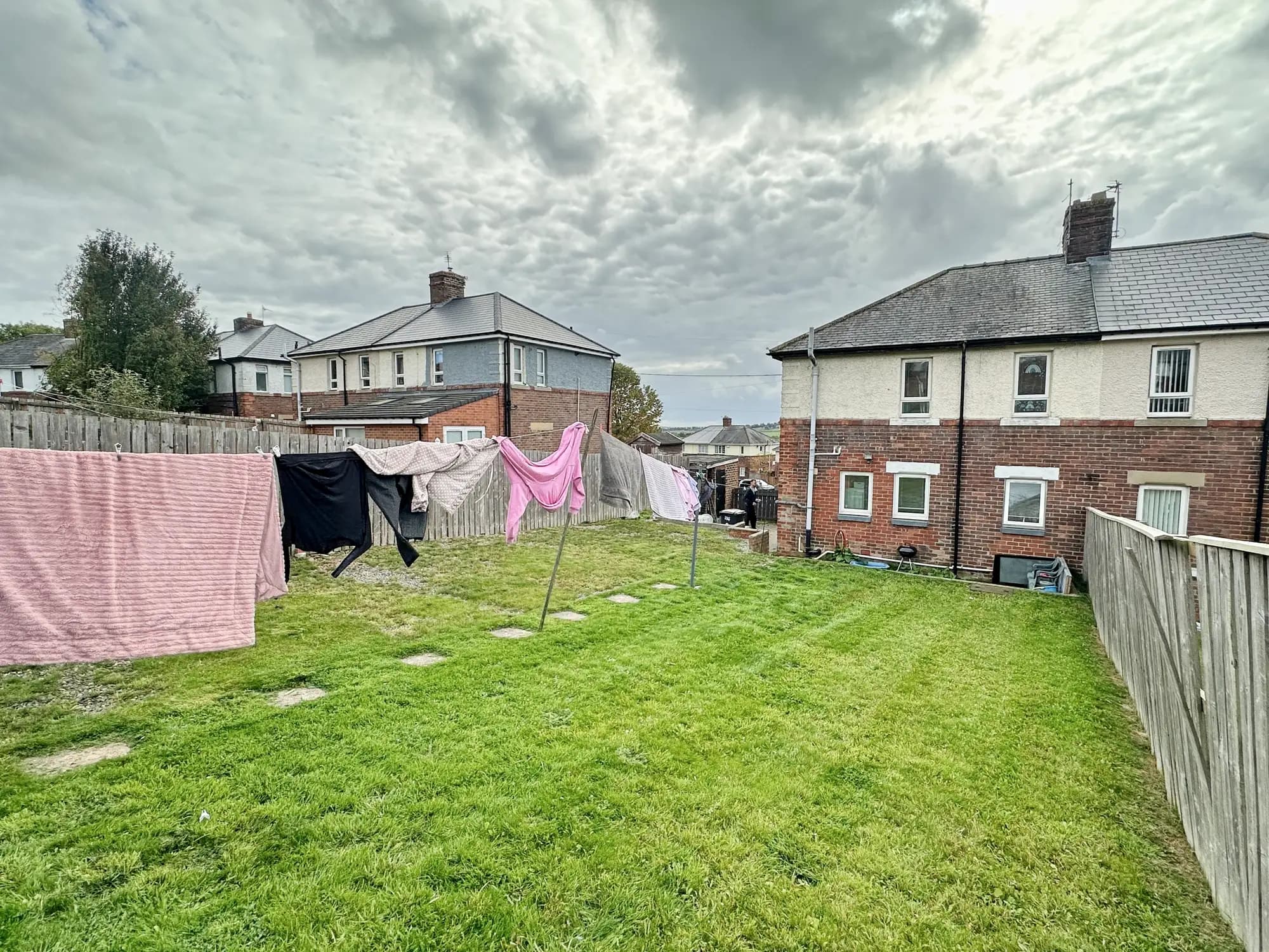property photo 25 of 32