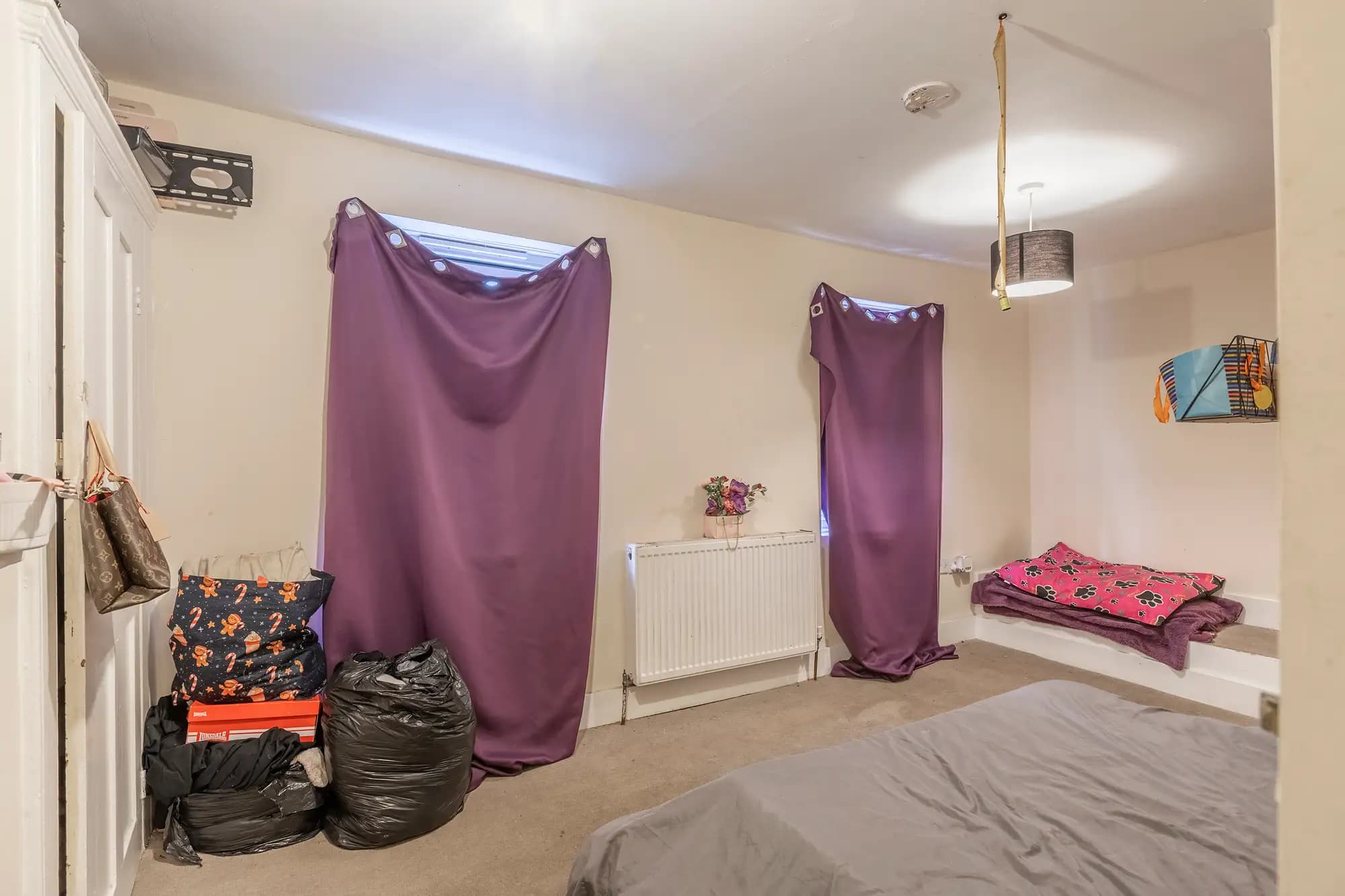 property photo 14 of 25