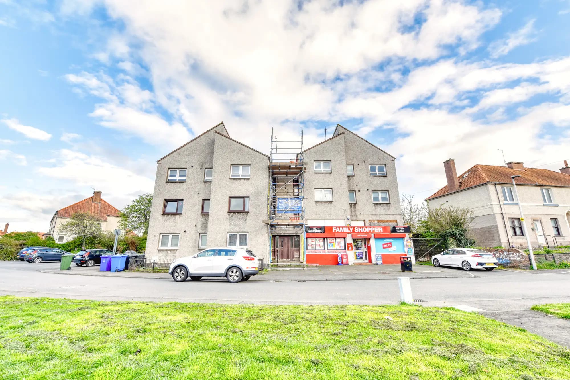 property photo 1 of 23