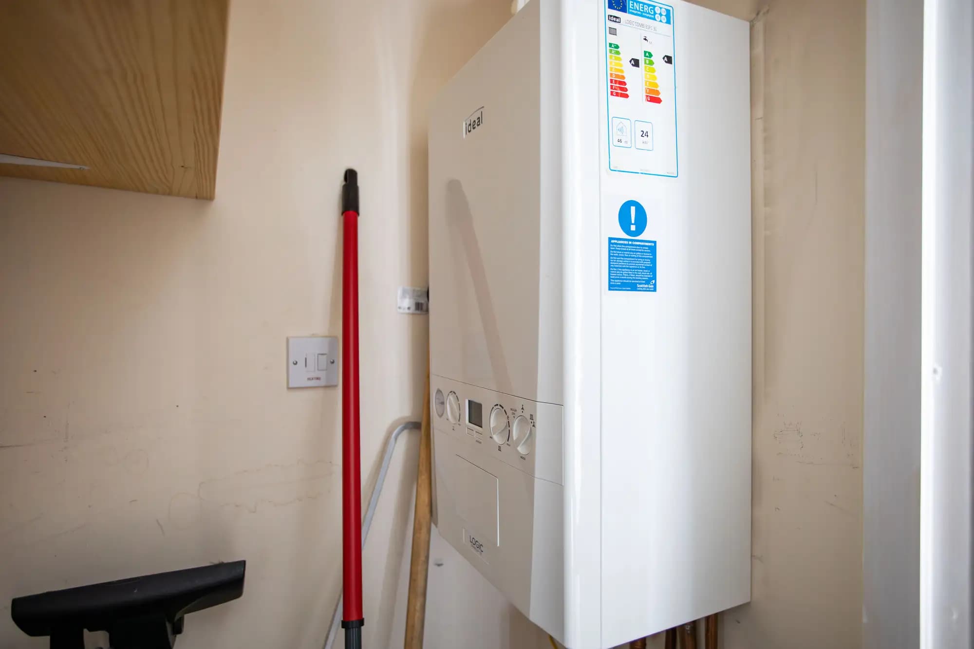 property photo 25 of 38