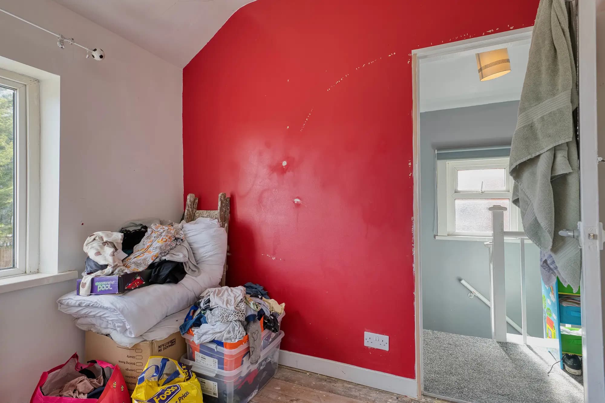 property photo 11 of 25