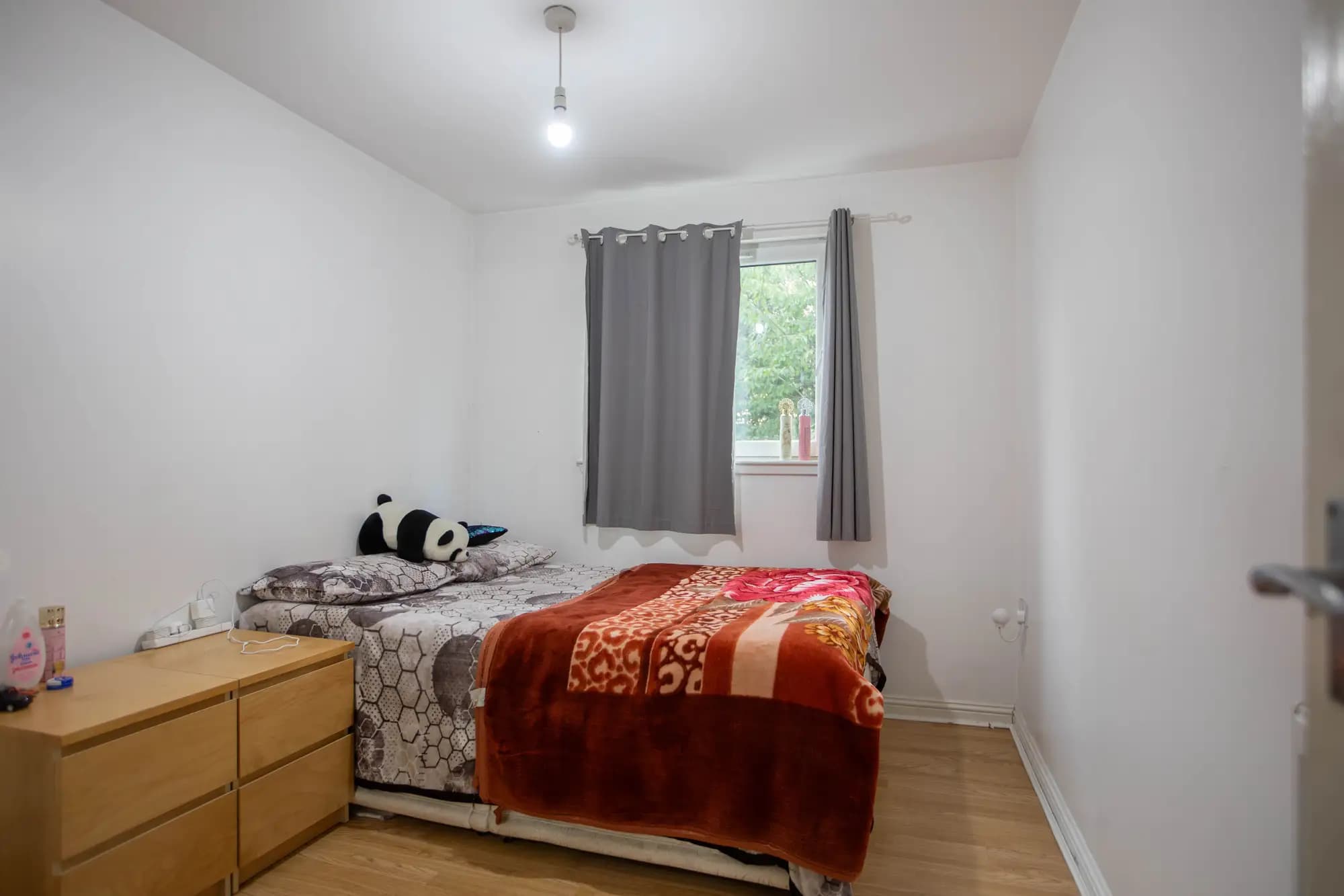property photo 12 of 16