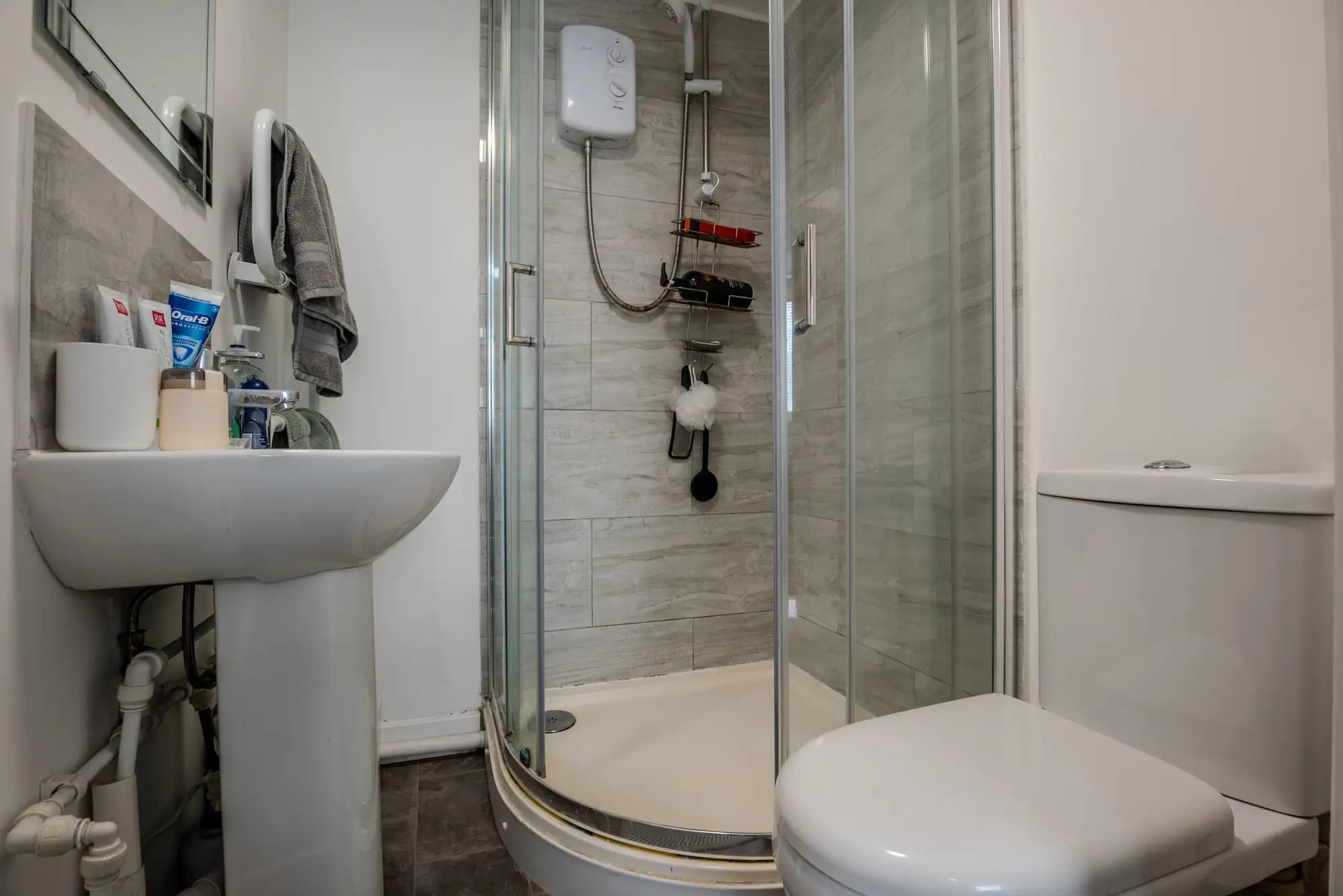 property photo 23 of 49