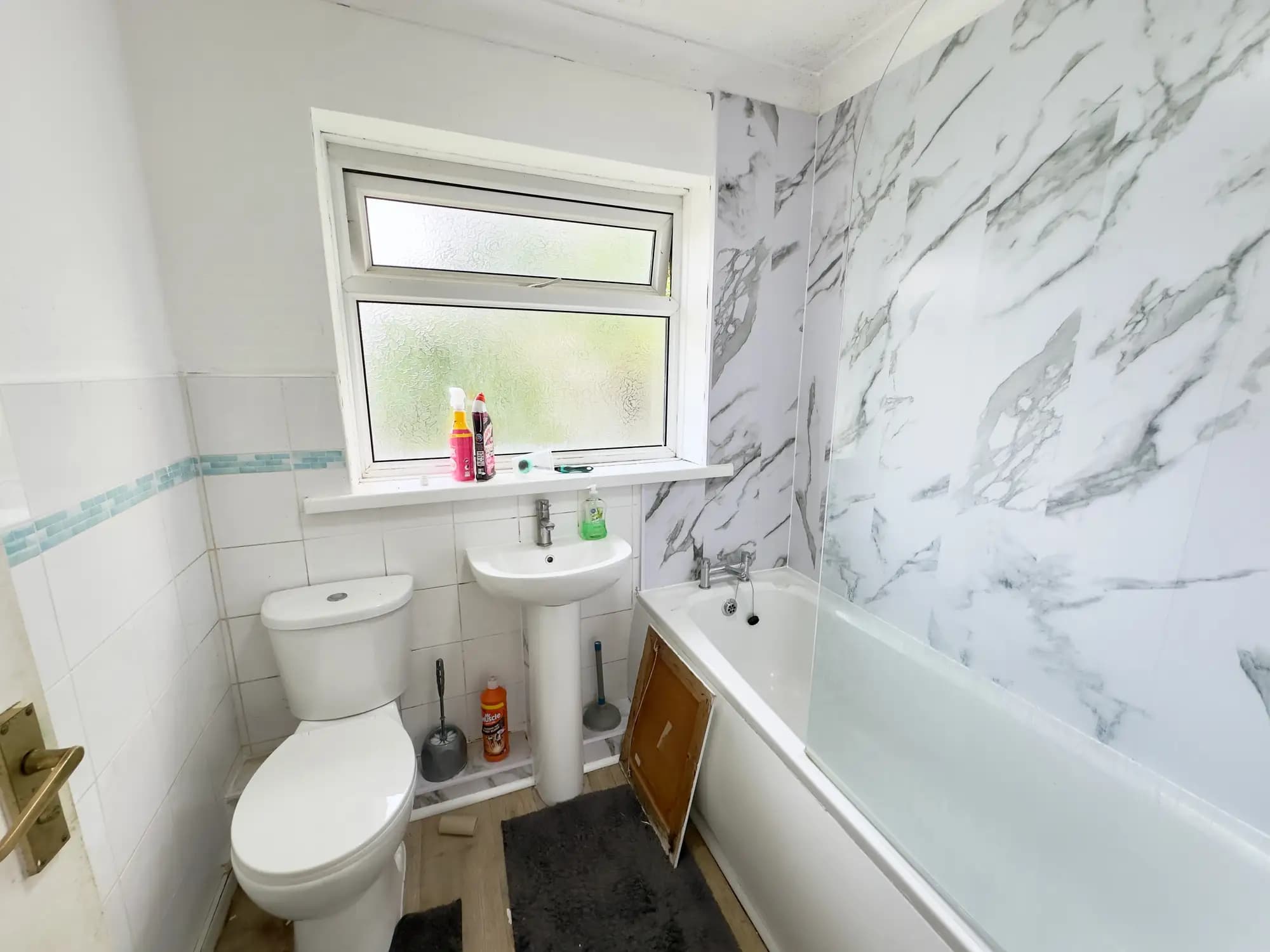 property photo 9 of 21