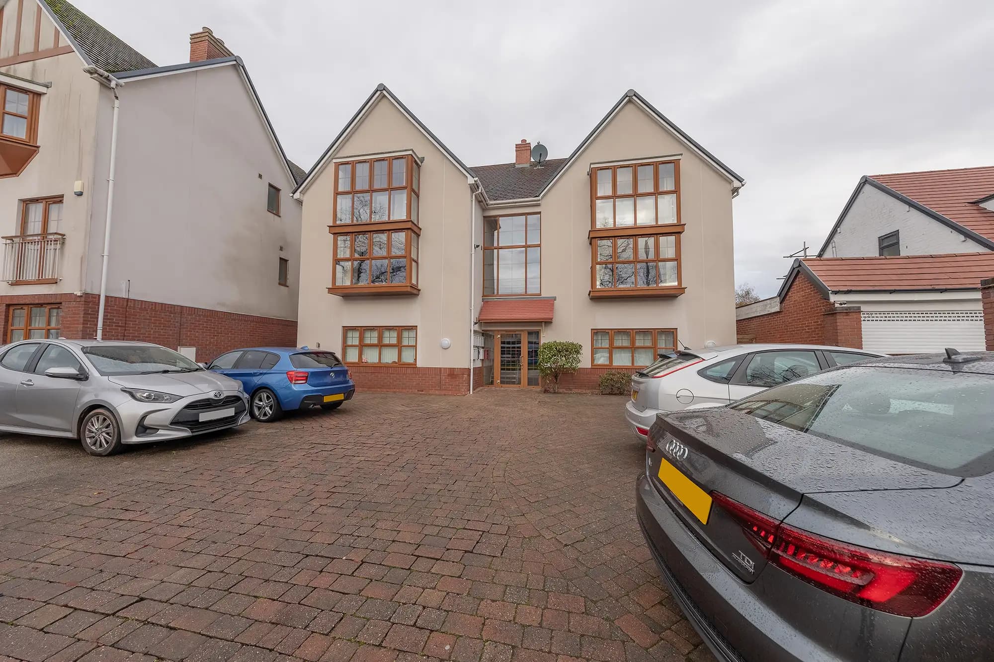 property photo 17 of 17