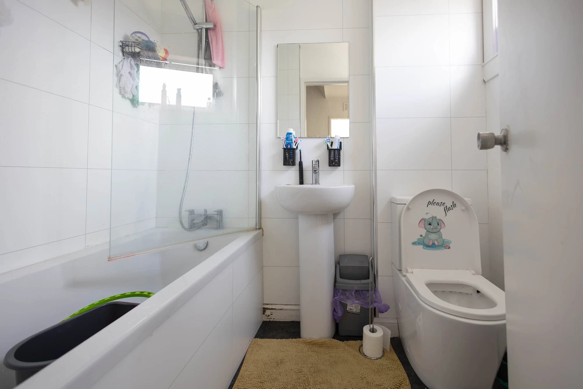 property photo 7 of 14