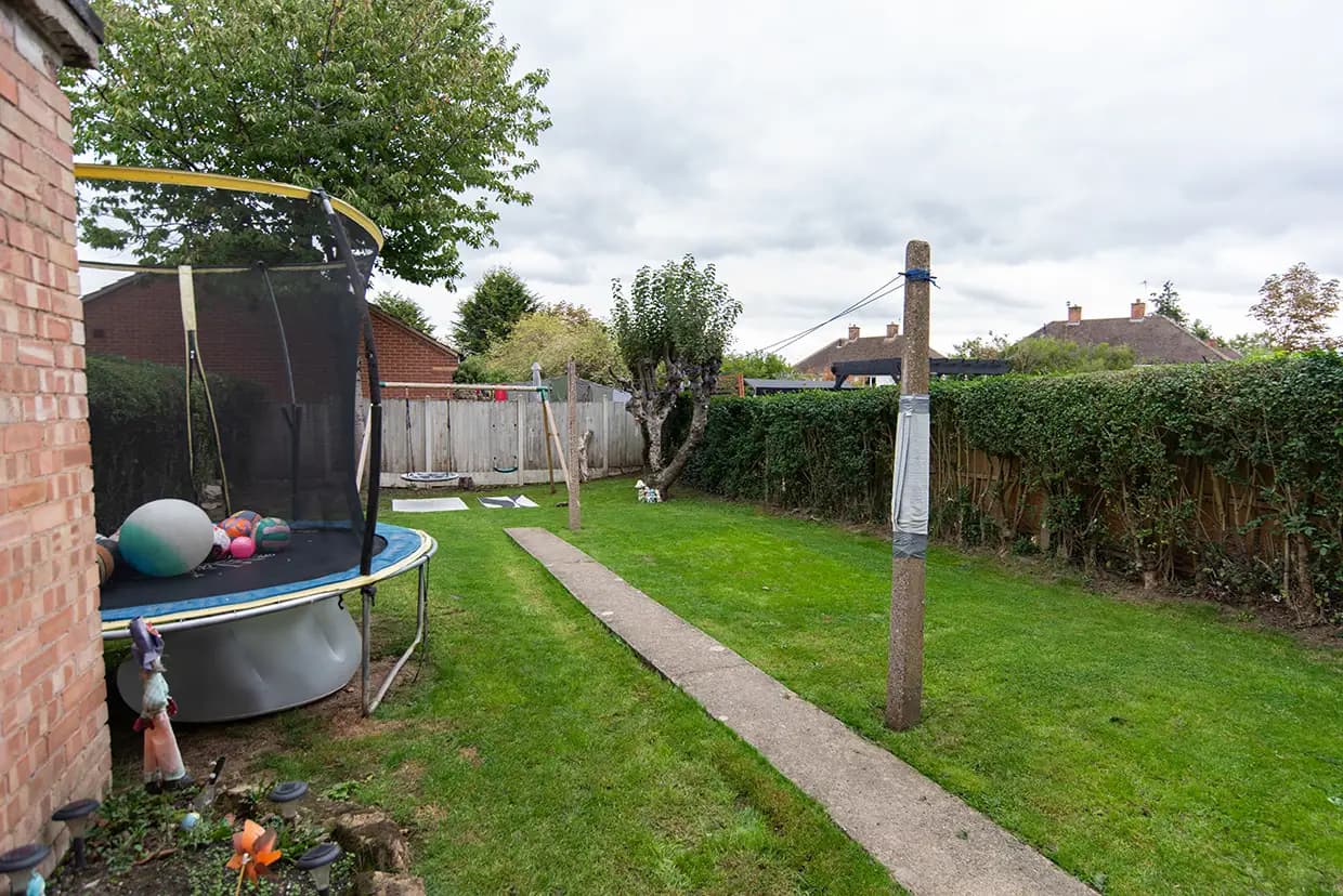 property photo 21 of 25