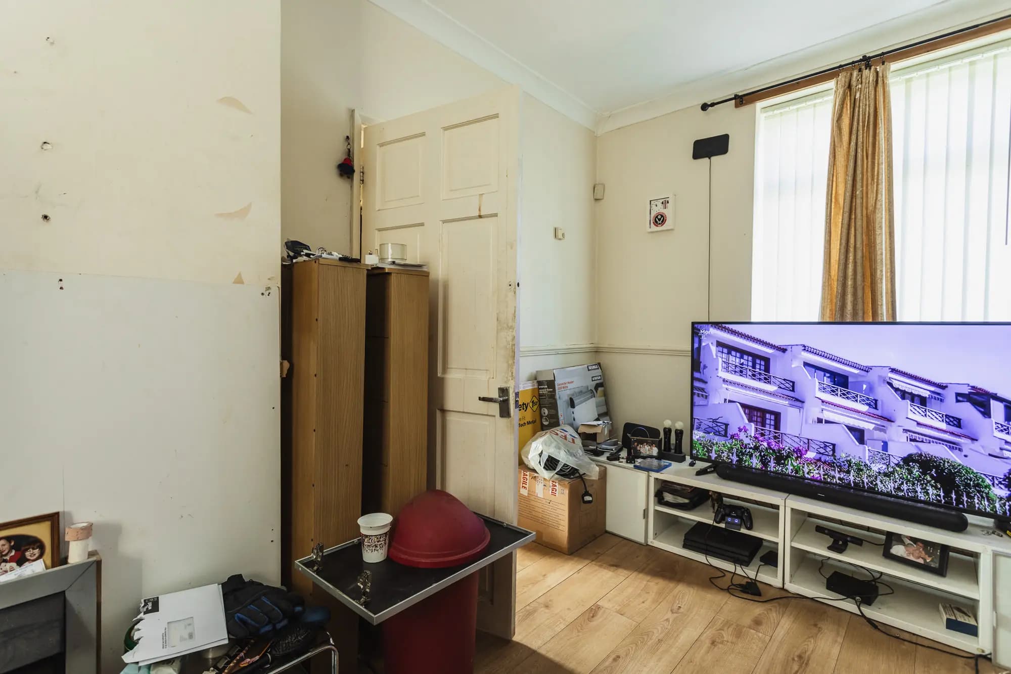 property photo 3 of 21