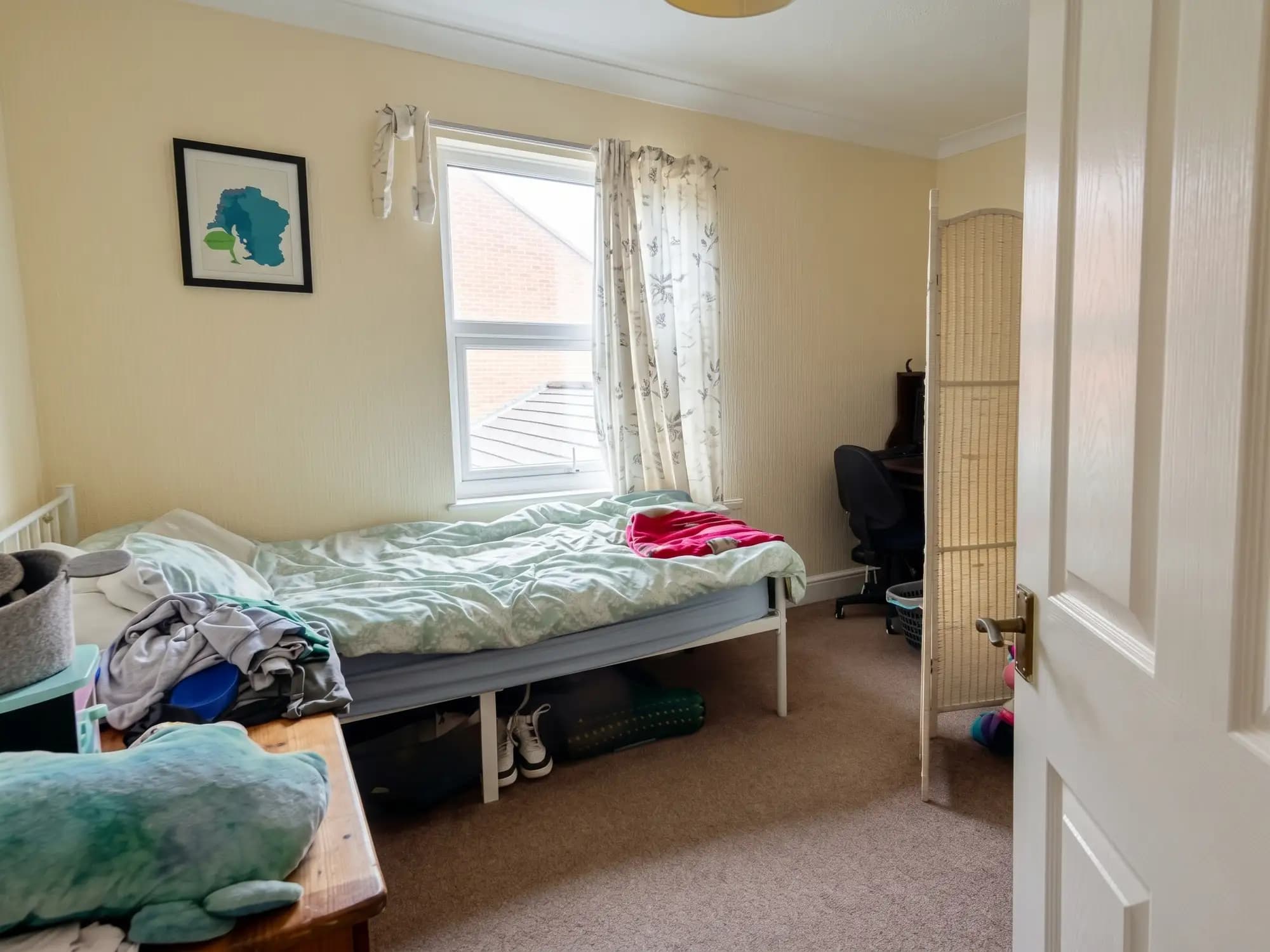 property photo 9 of 15