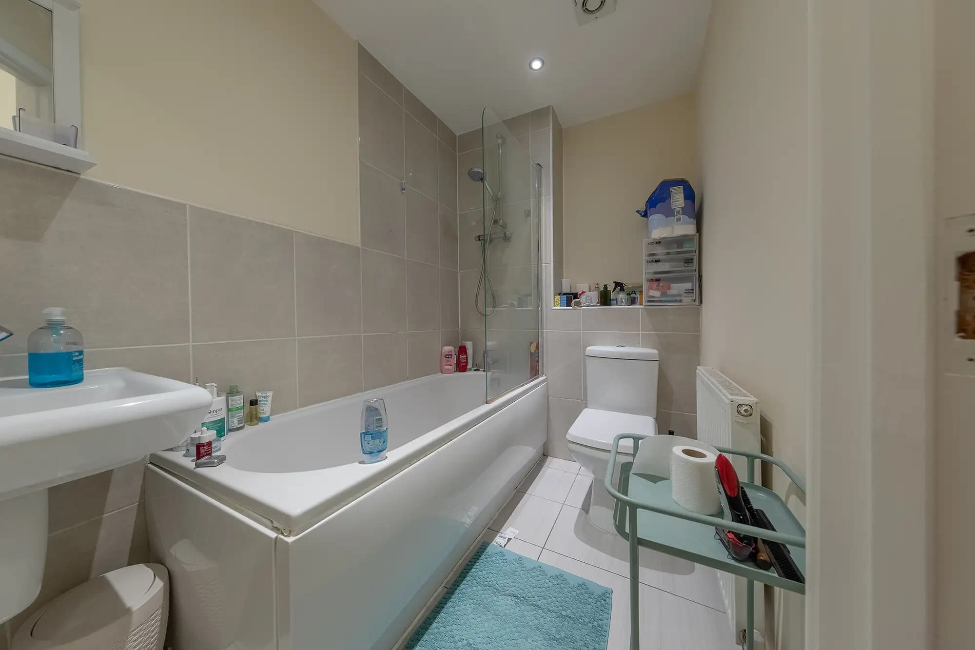 property photo 7 of 17