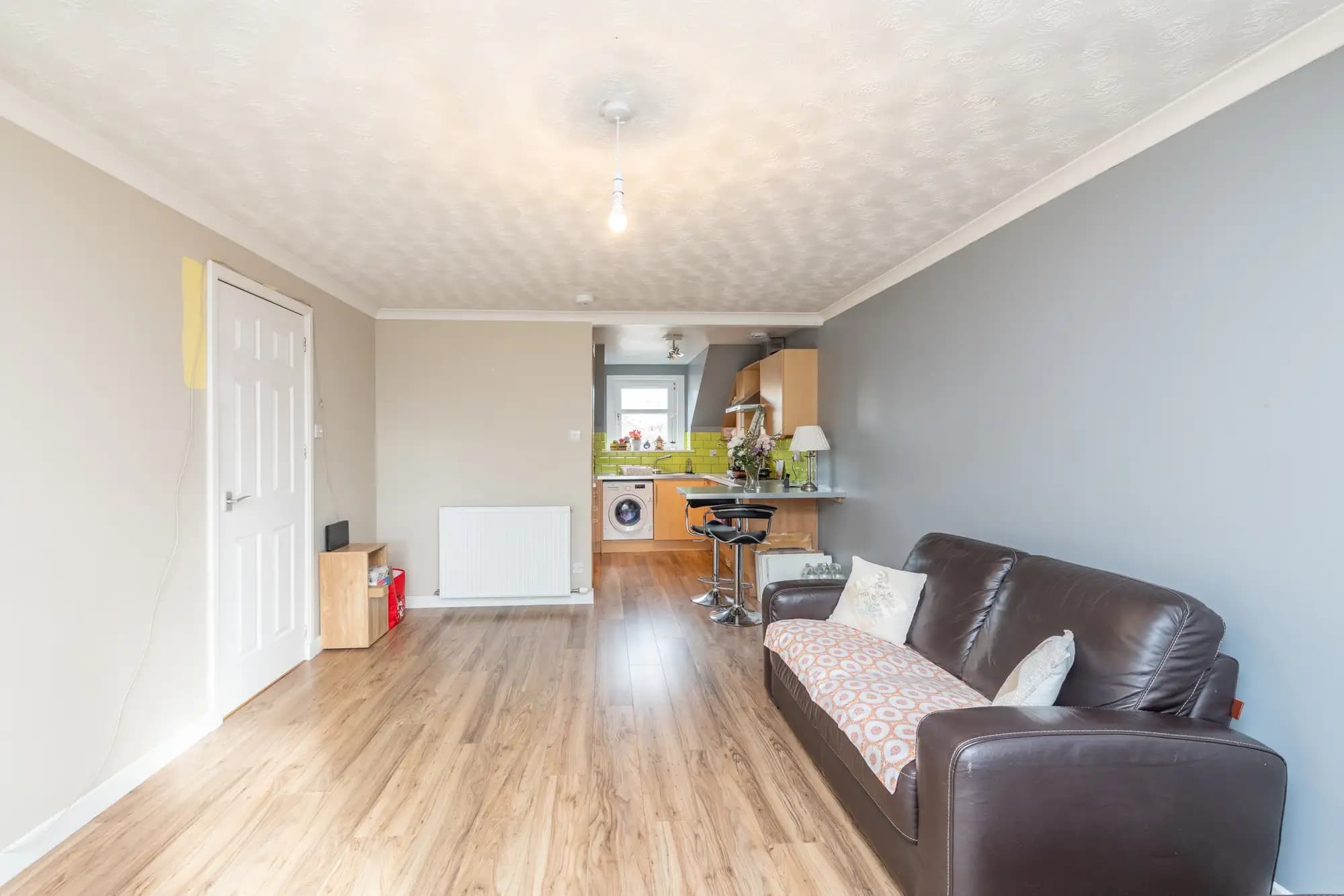 property photo 3 of 24