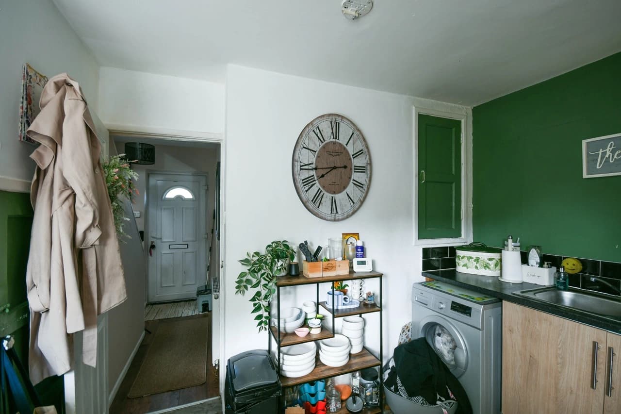 property photo 7 of 22