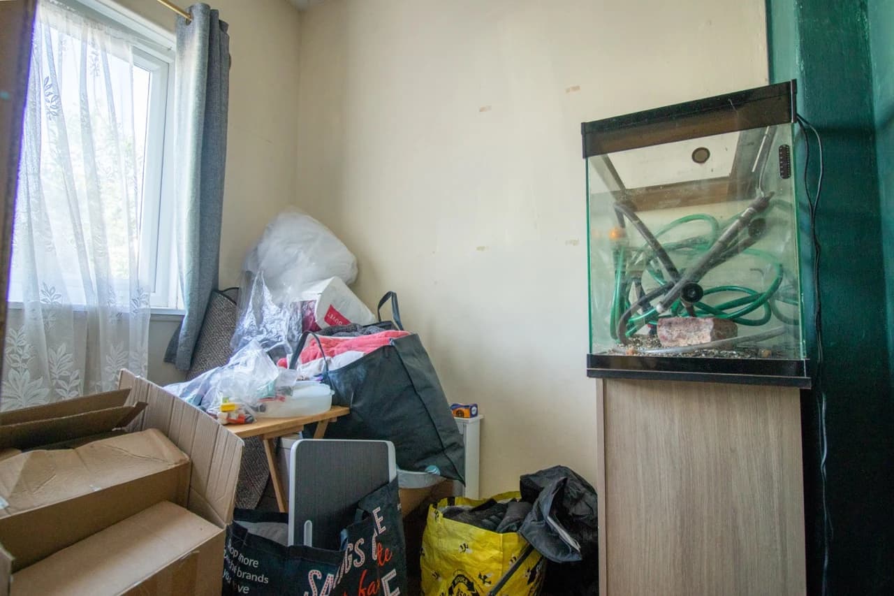 property photo 10 of 16