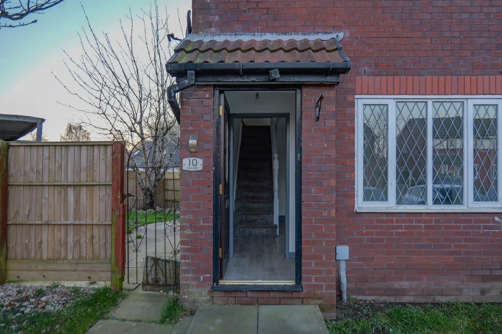 property photo 15 of 16