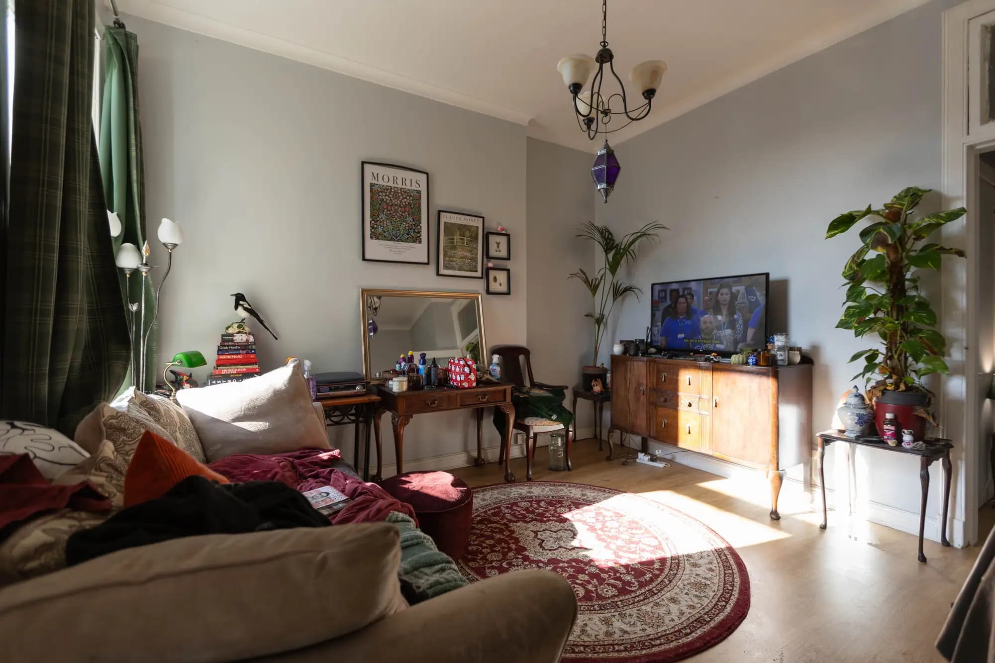 property photo 3 of 17