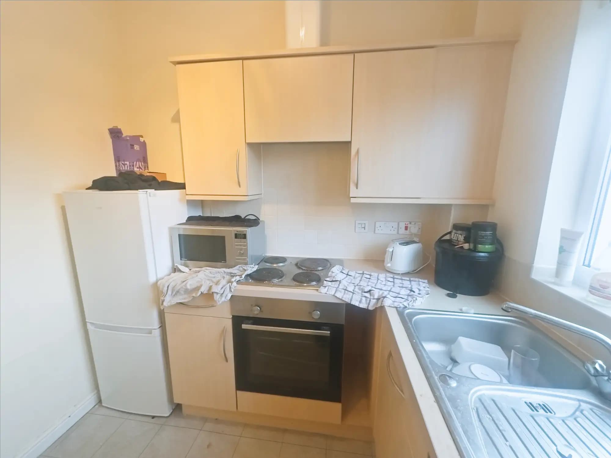 property photo 6 of 20