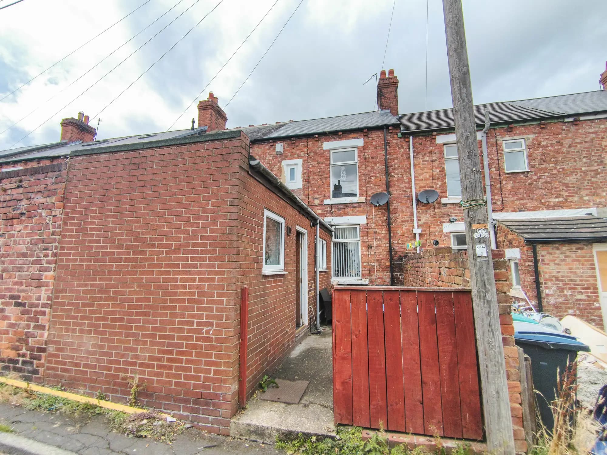 property photo 15 of 16