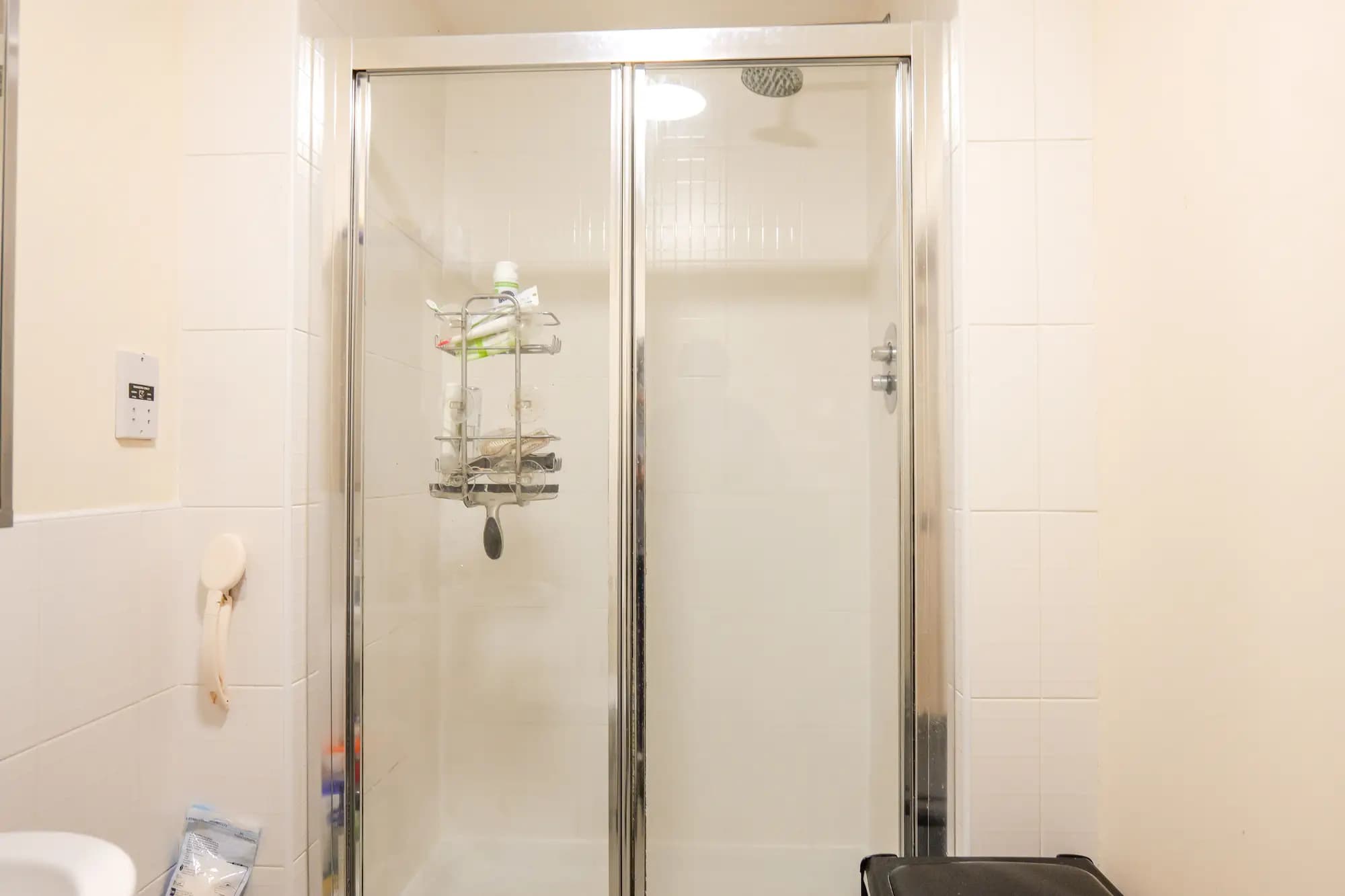 property photo 7 of 19