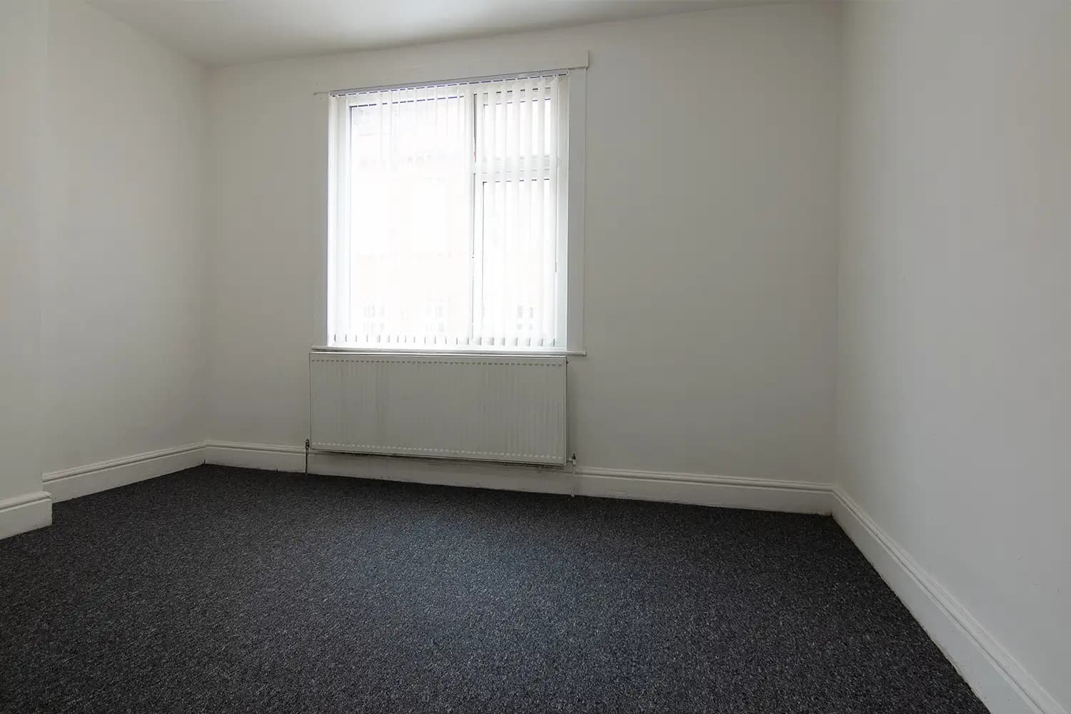 property photo 19 of 30