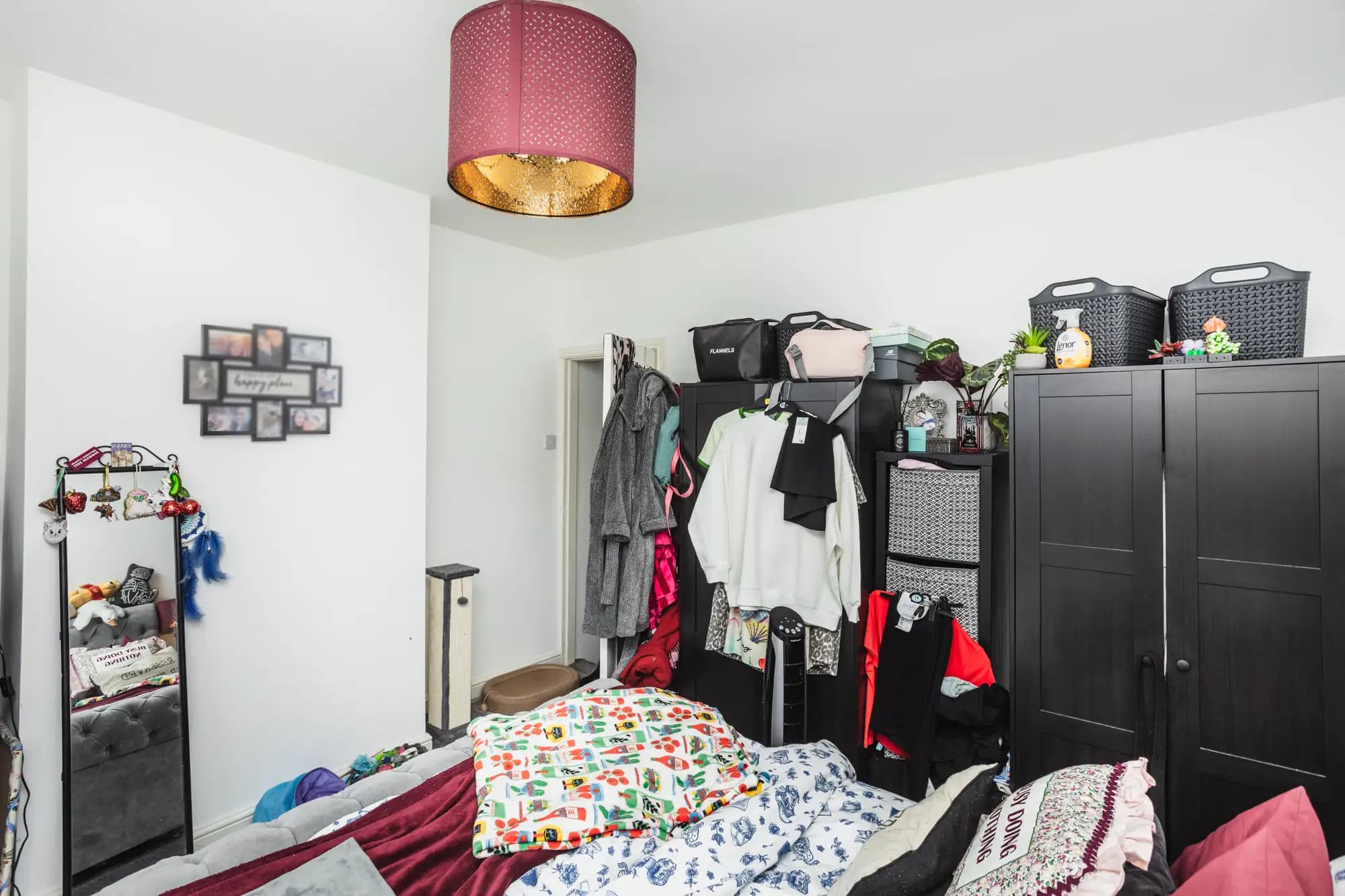 property photo 13 of 17