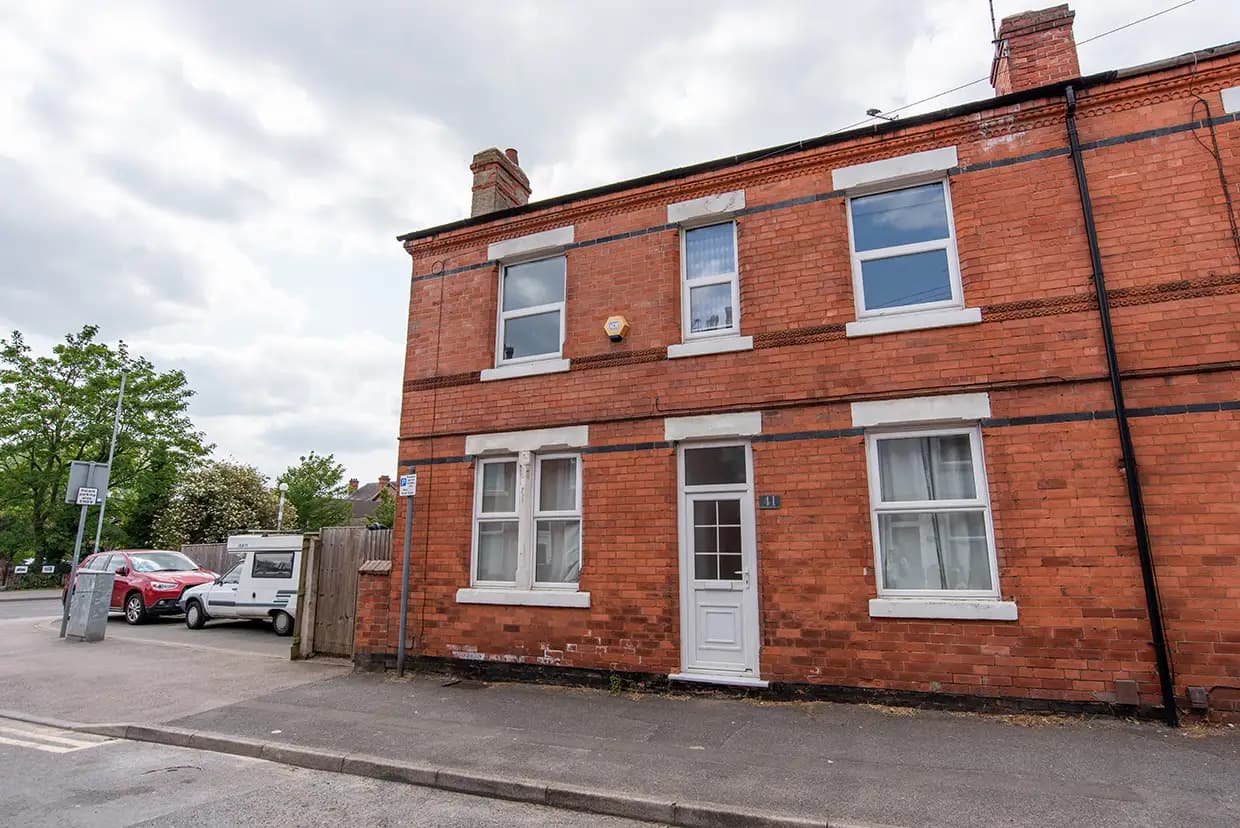 property photo 21 of 22