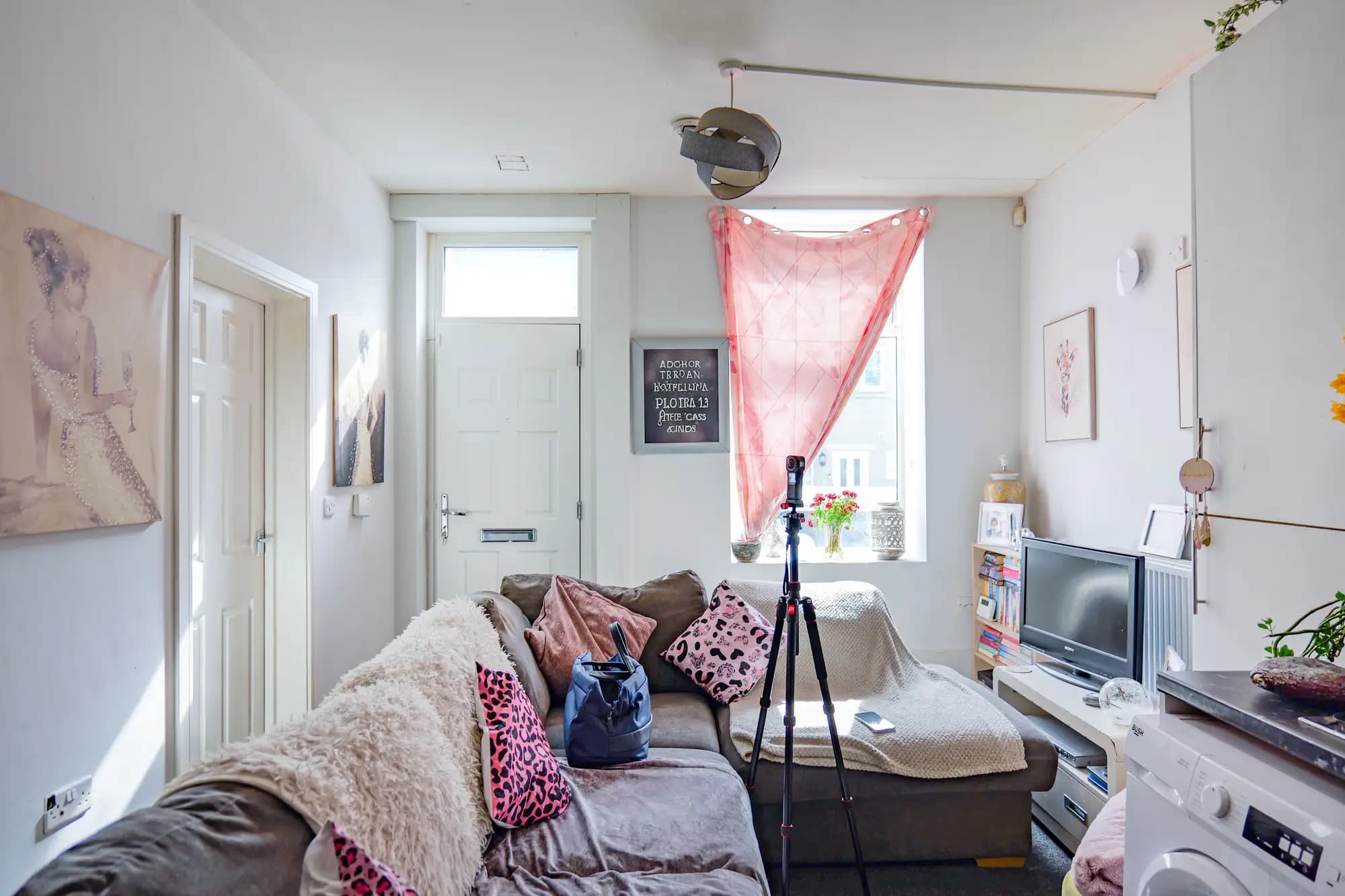 property photo 4 of 43