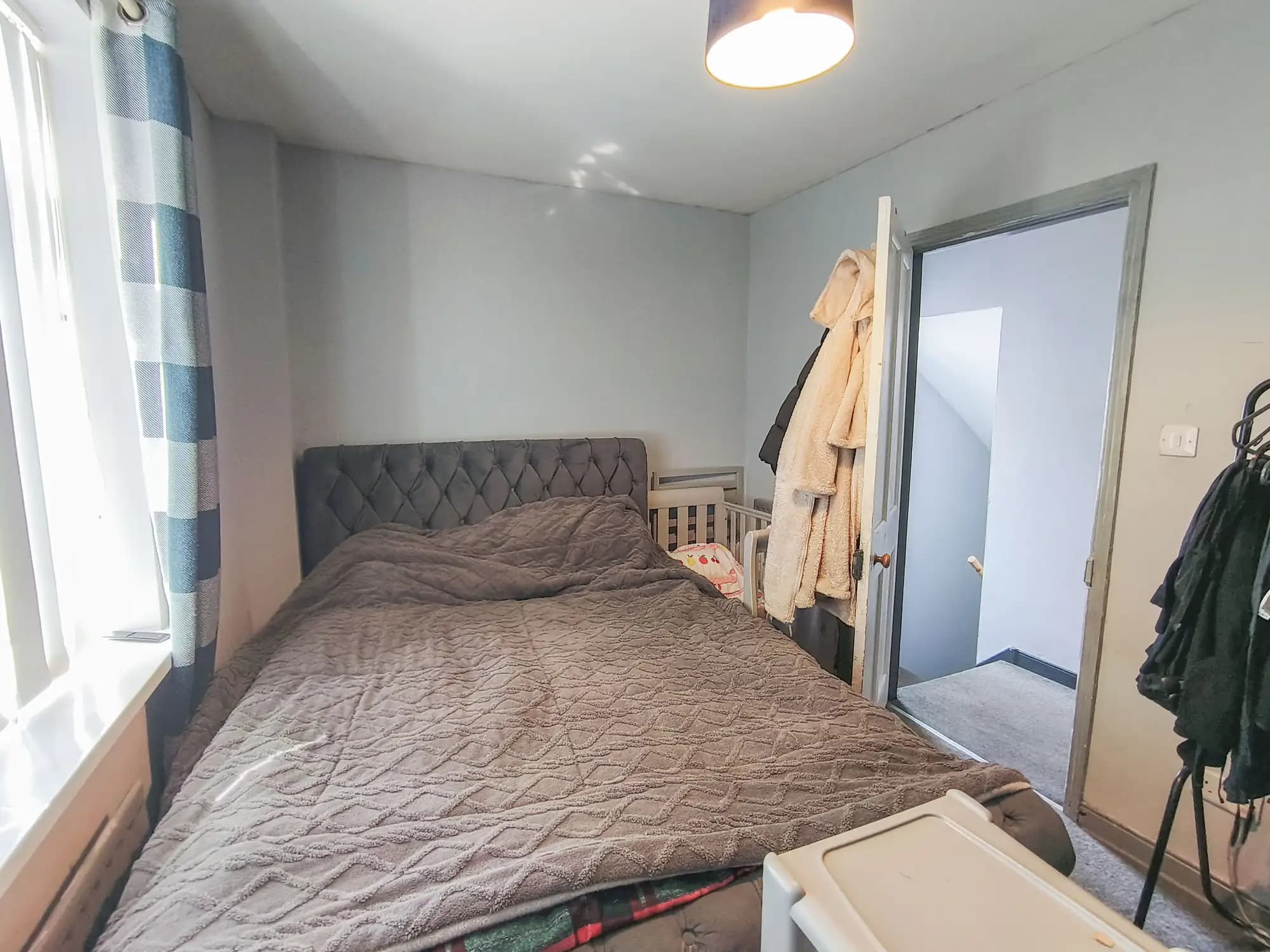 property photo 11 of 19