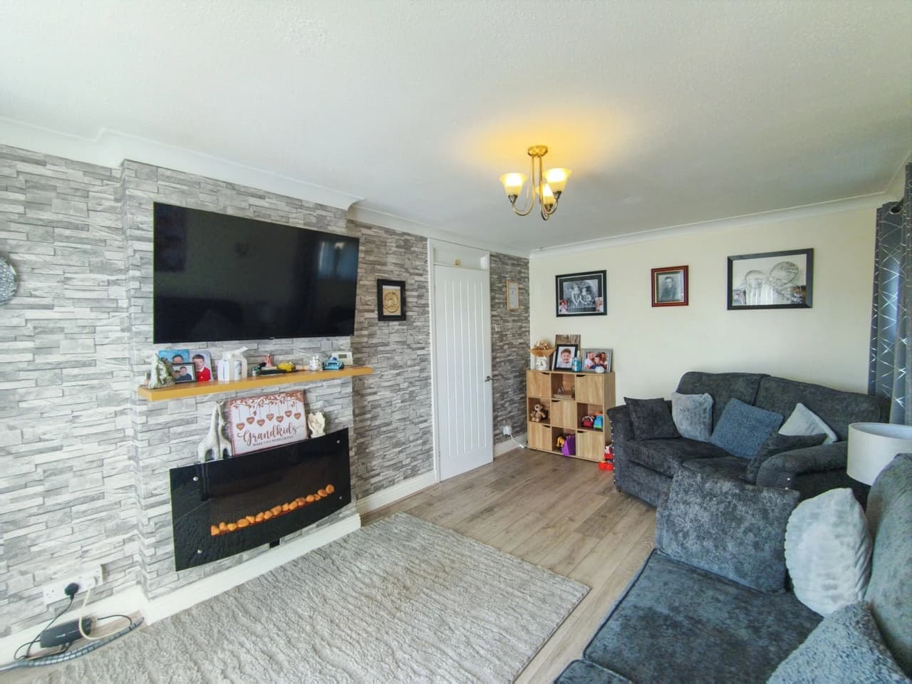 property photo 2 of 25