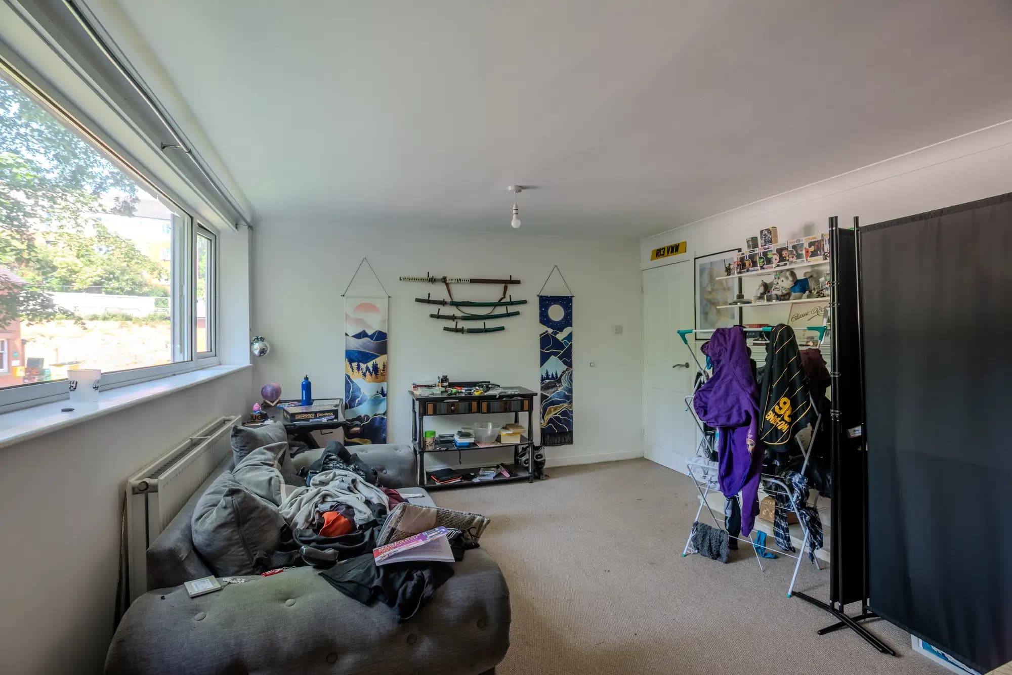 property photo 9 of 16