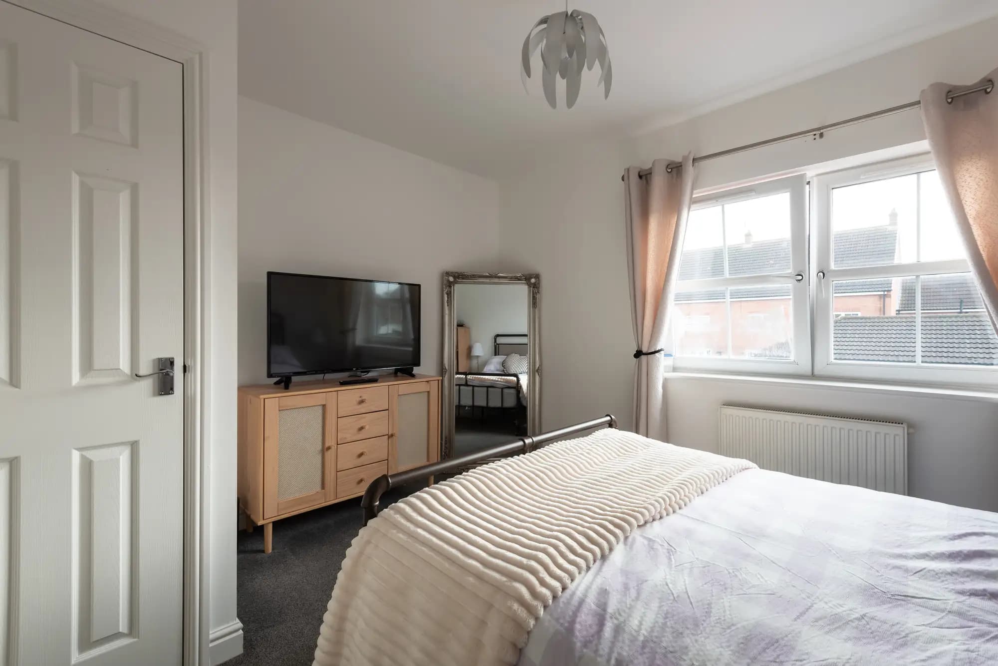 property photo 13 of 23