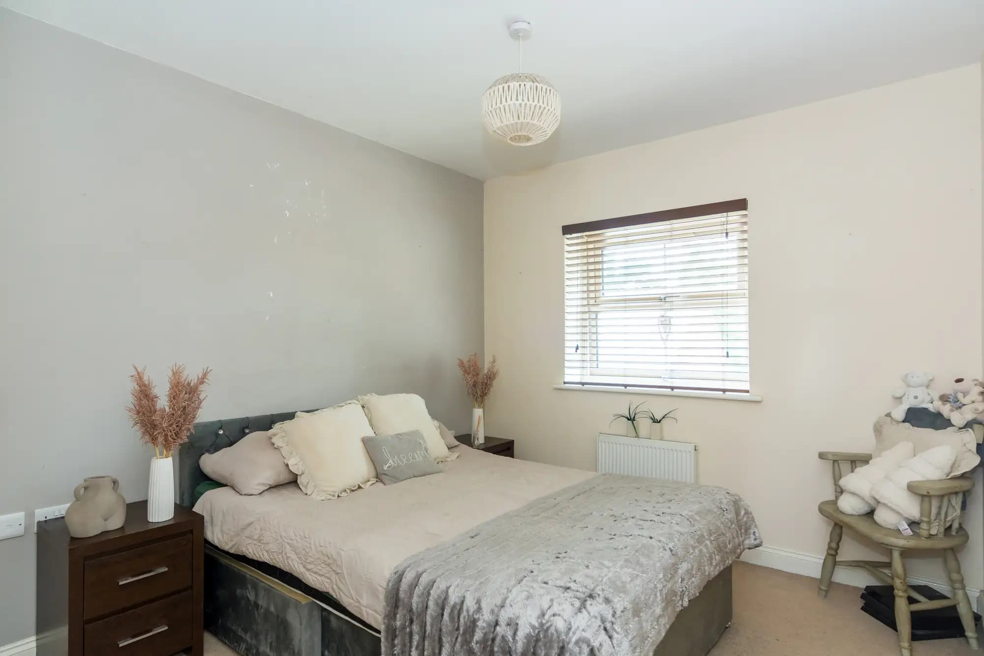 property photo 14 of 36