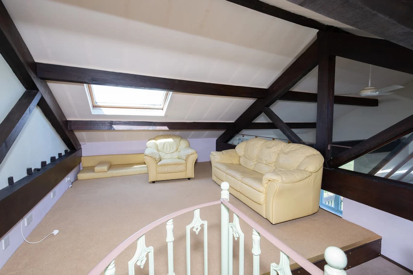 property photo 10 of 47