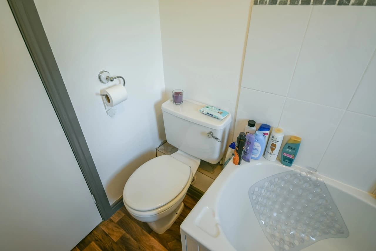 property photo 12 of 22