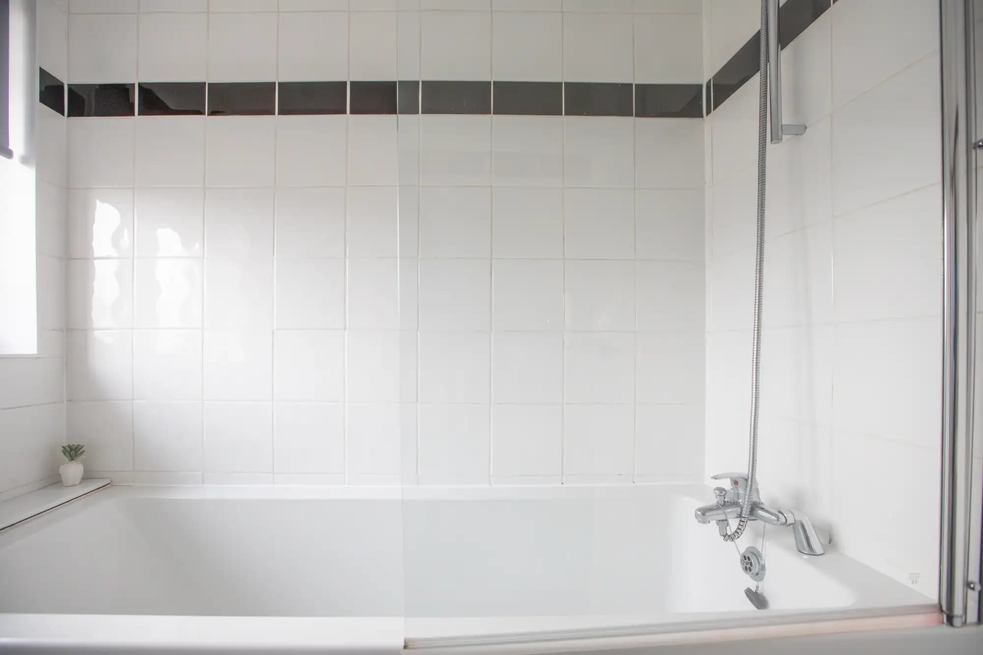 property photo 19 of 43