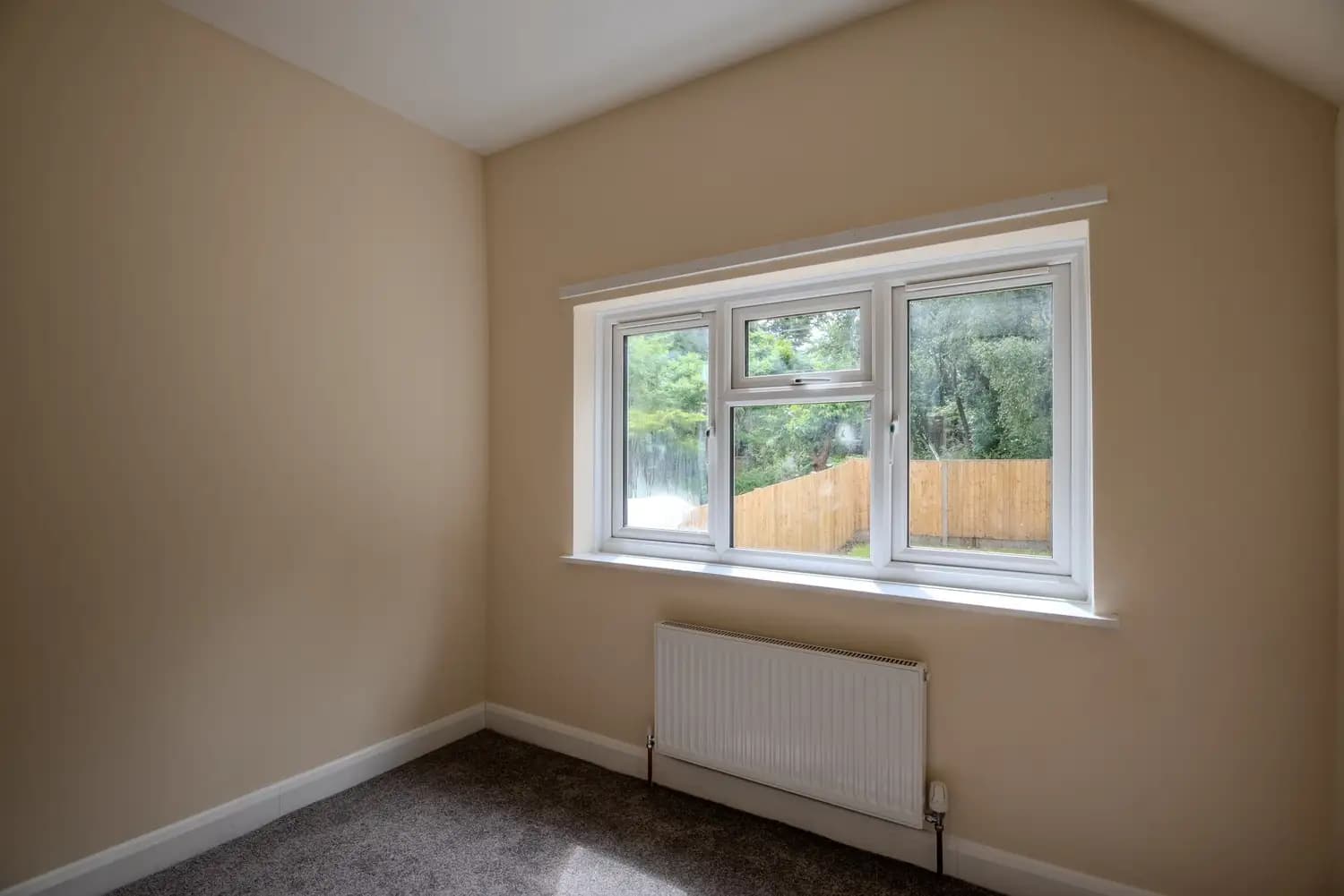 property photo 13 of 22
