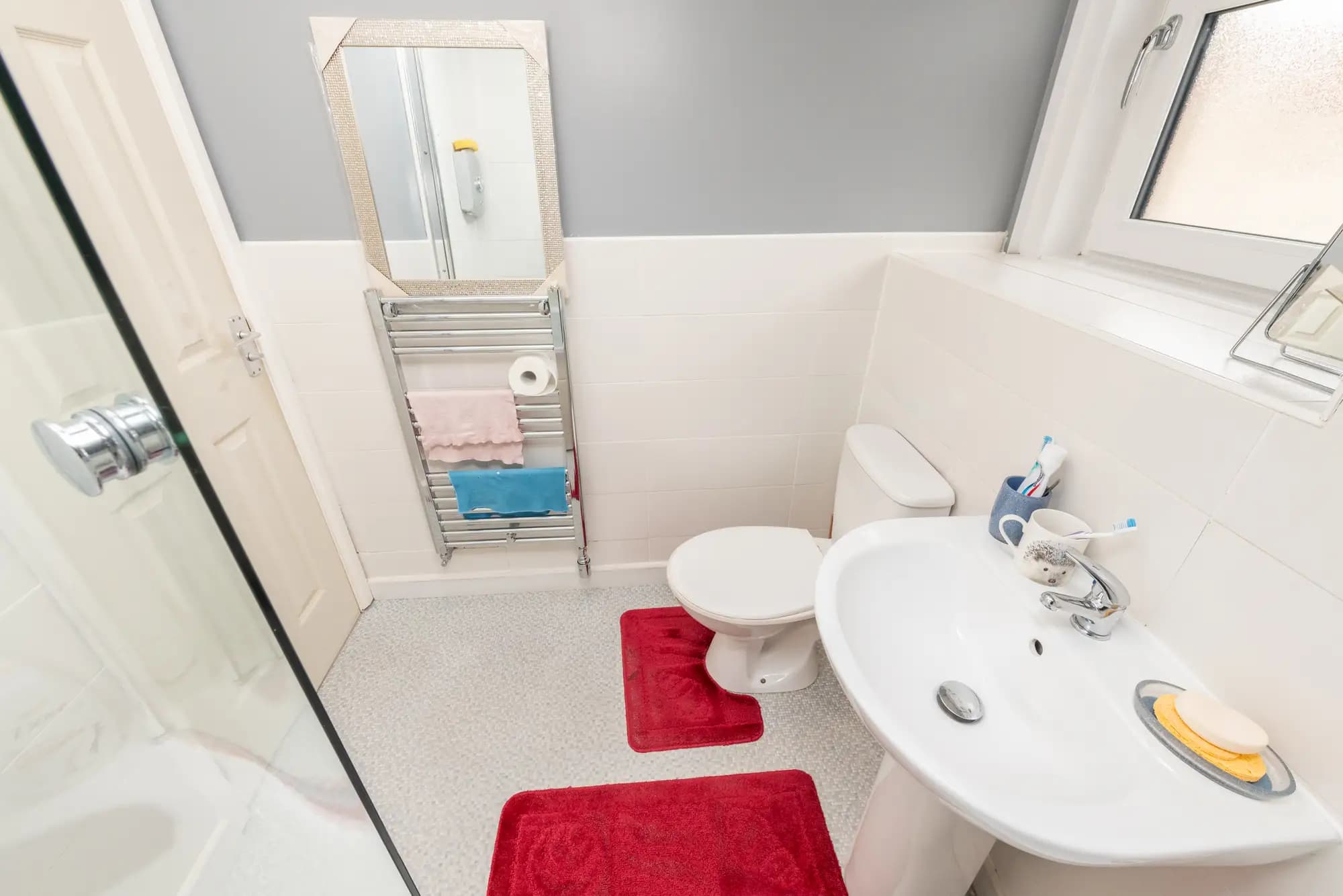 property photo 9 of 24